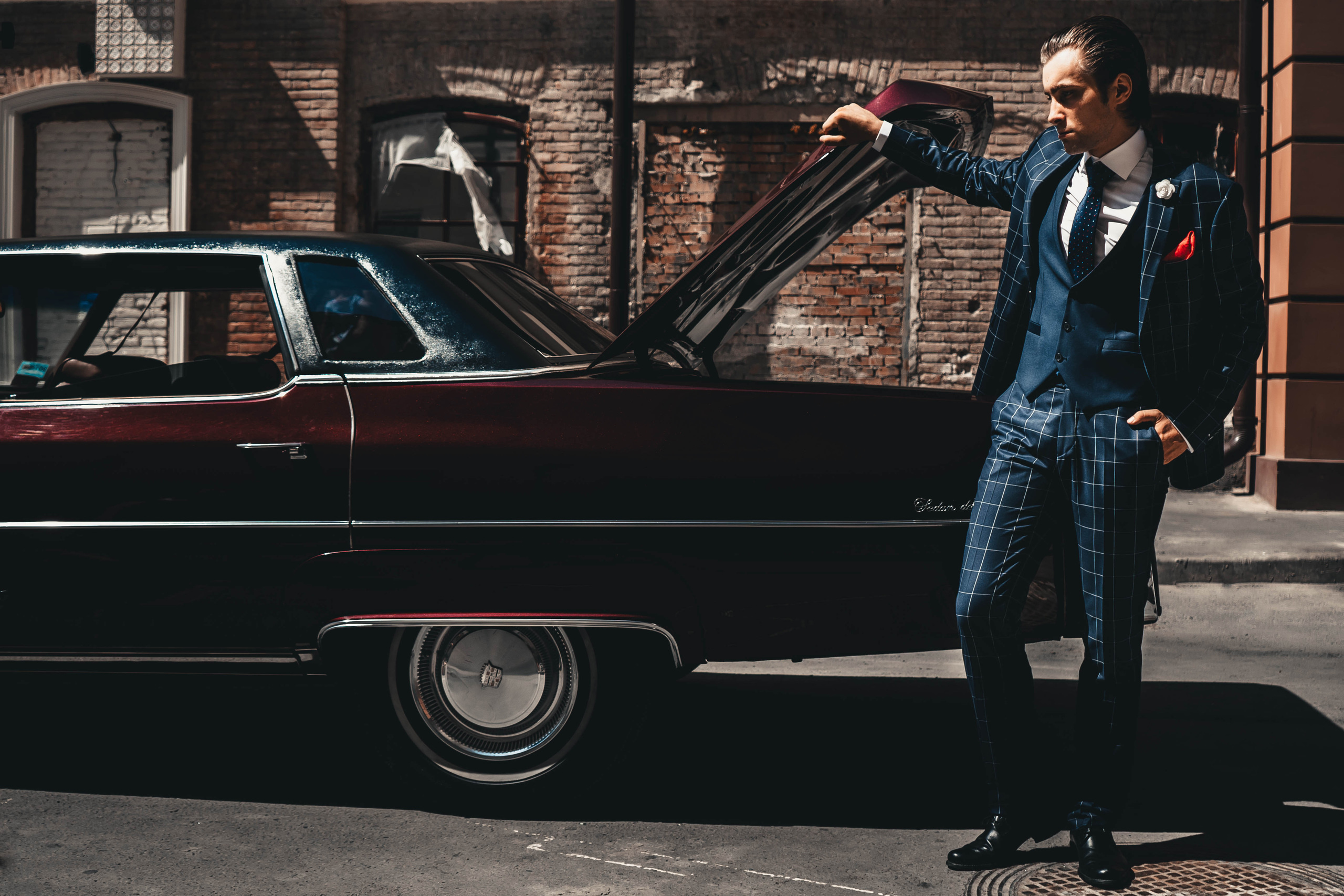 Съемка для магазина Ваш костюм Ростов. Создаю контент для бизнеса- Андрей Корниенко и упаковываю компании и экспертов в Краснодаре