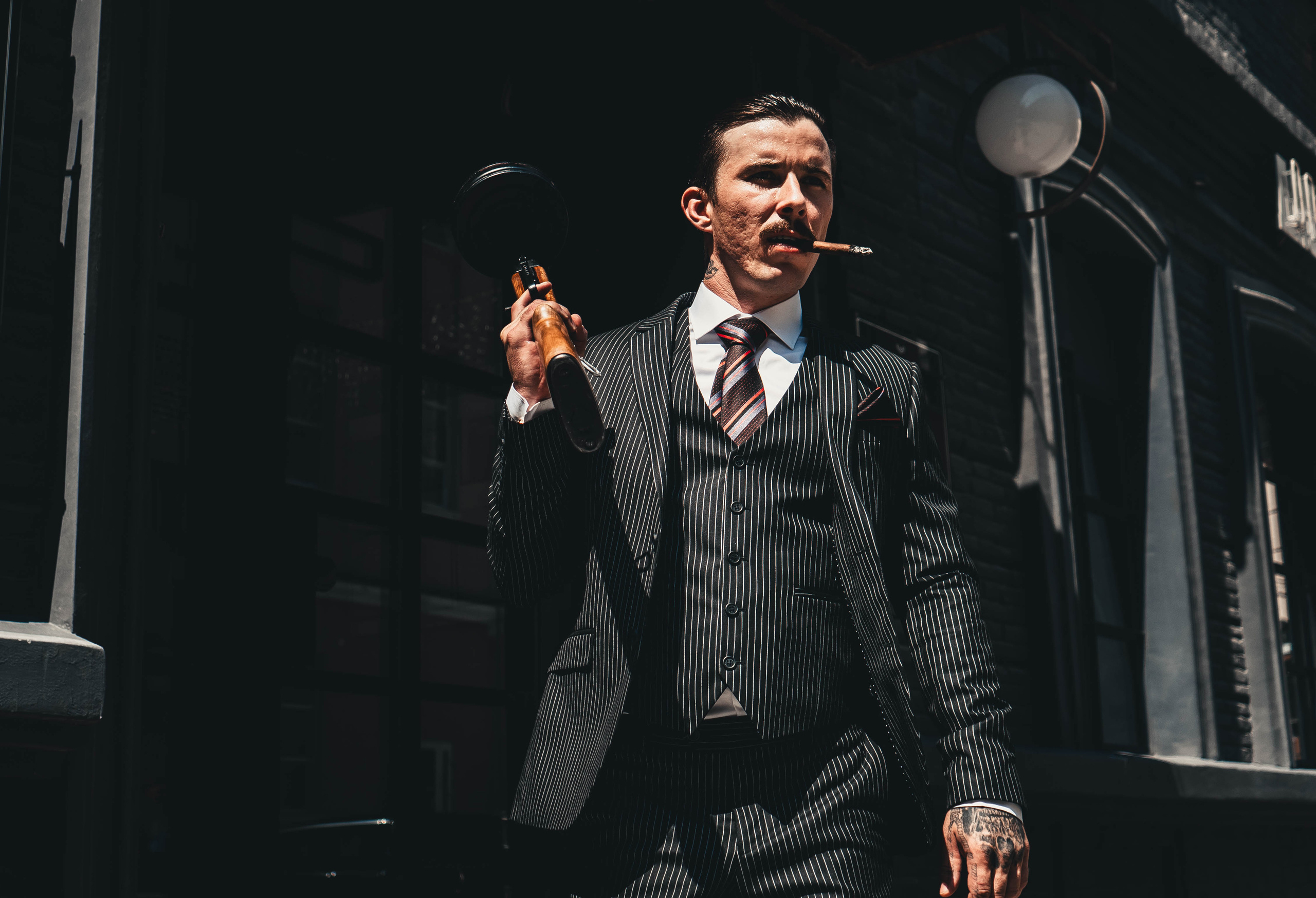 Съемка для магазина Ваш костюм Ростов. Создаю контент для бизнеса- Андрей Корниенко и упаковываю компании и экспертов в Краснодаре