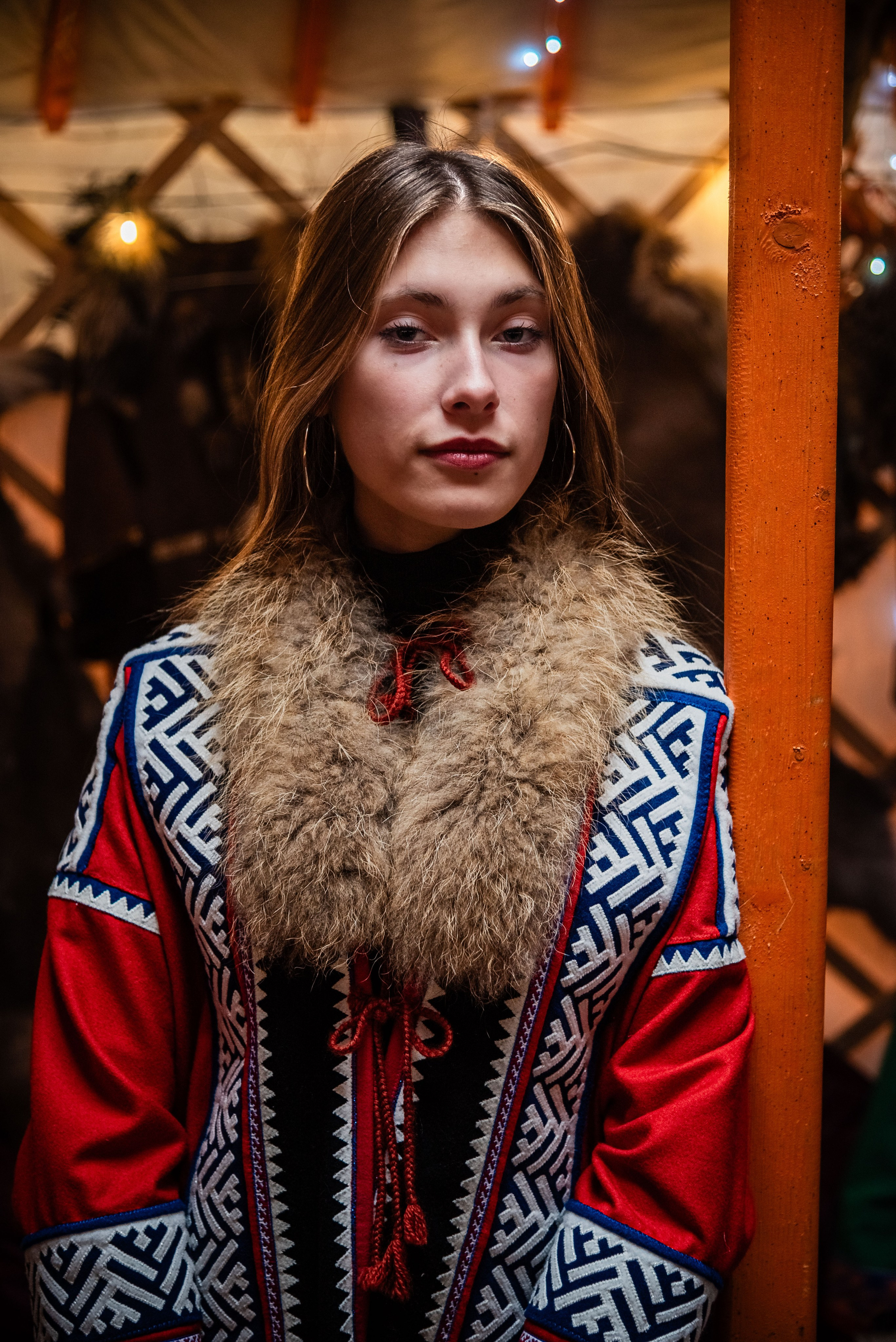 Портреты в интерьере. Портретный и предметный фотограф — Москва, Коломна, юго-восток Моск.обл