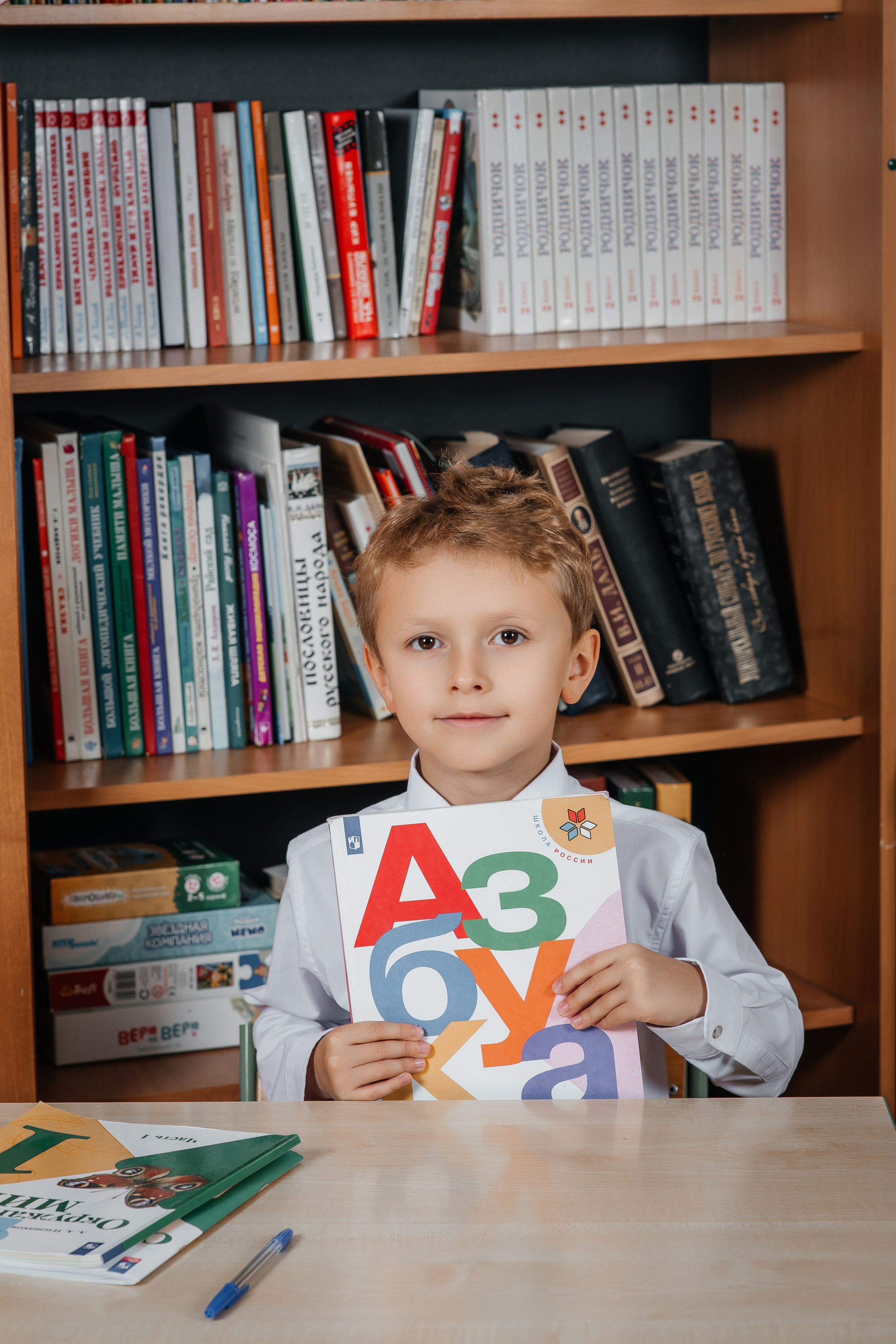 Первоклашки ГБОУ ЦОиС «Москва-98». Семейный фотограф в Москве Наталья Чуб, заказать Фотокнигу