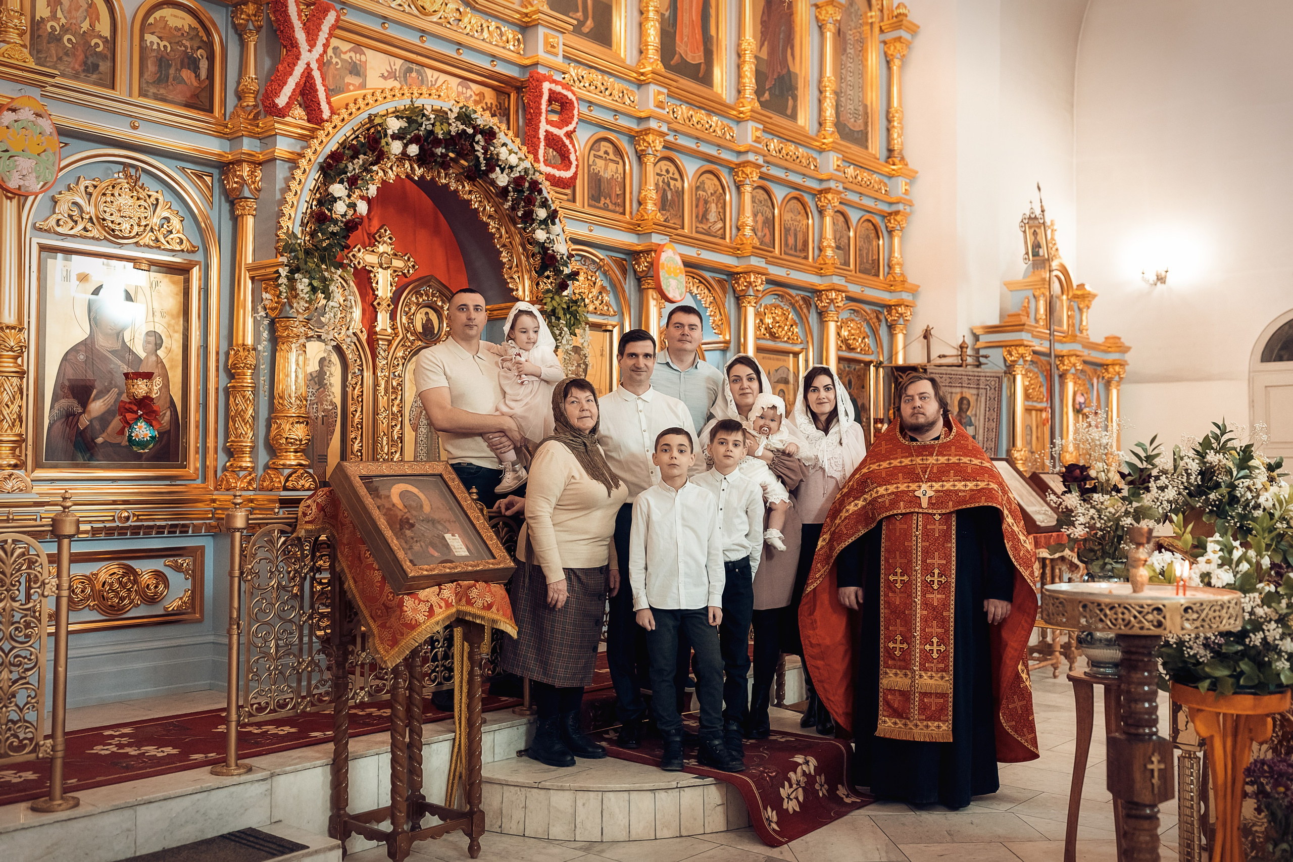 Съемки в храме. Семейный и церковный фотограф в Нефтеюганске