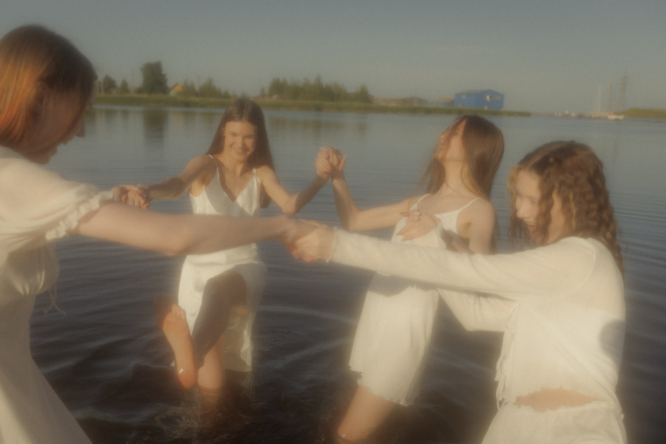 Эва, Влада, Даша и Соня. Портретный и пейзажный фотограф Никита Павлов