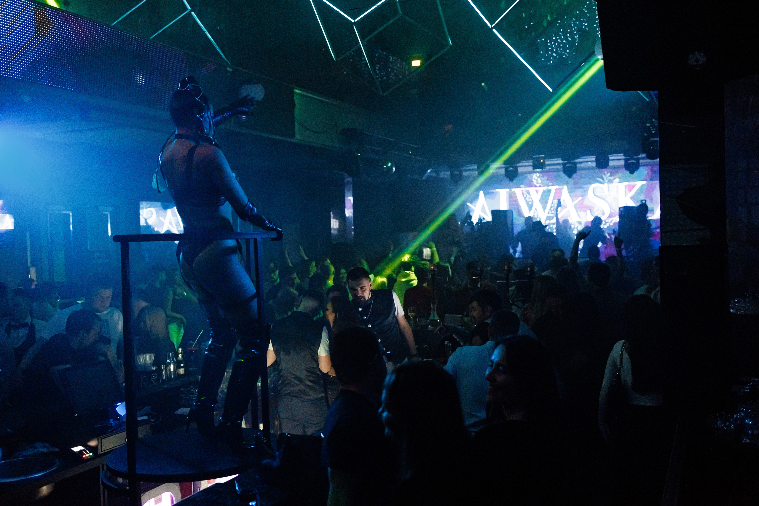 The Top. Главная