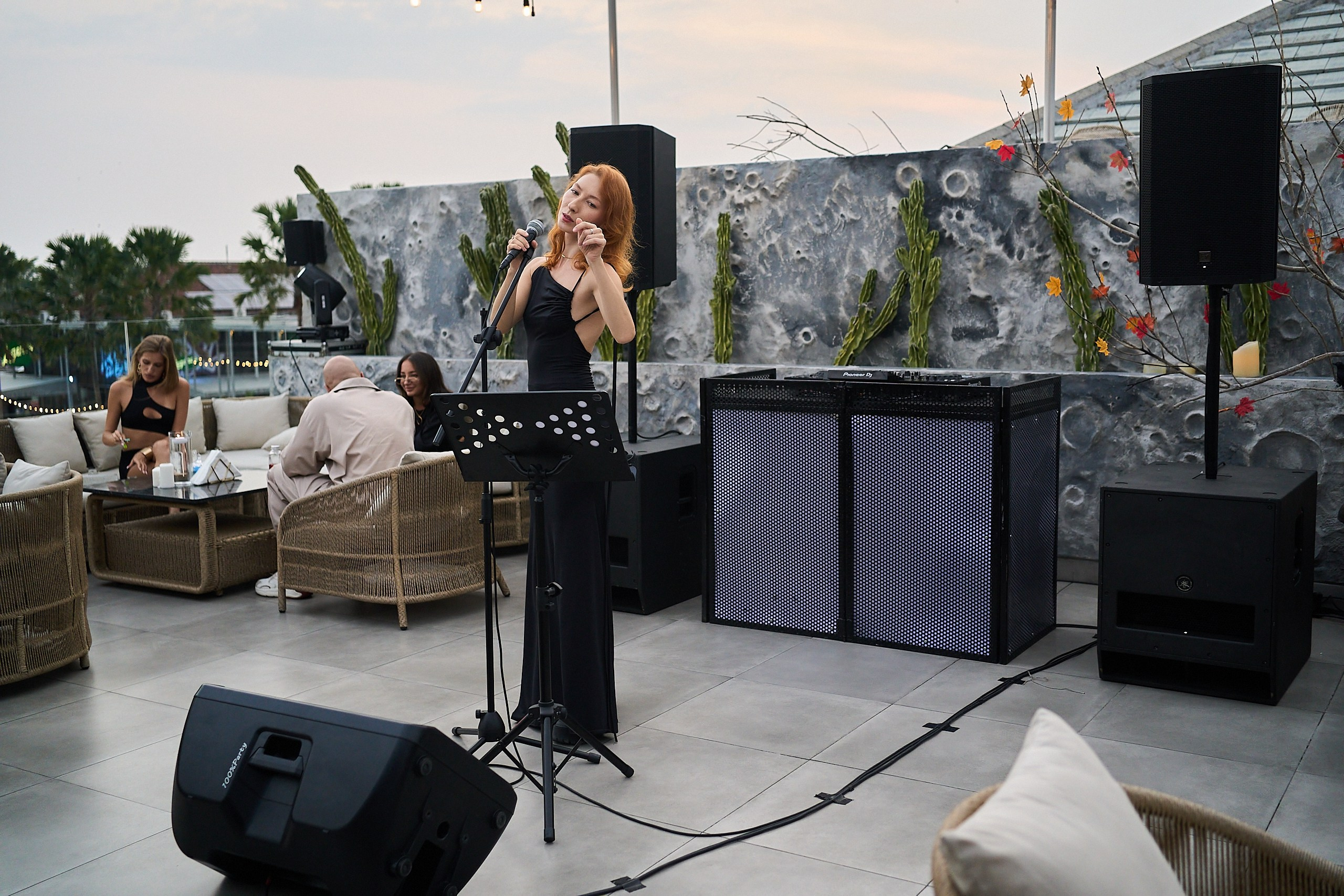 Black silk. Главная