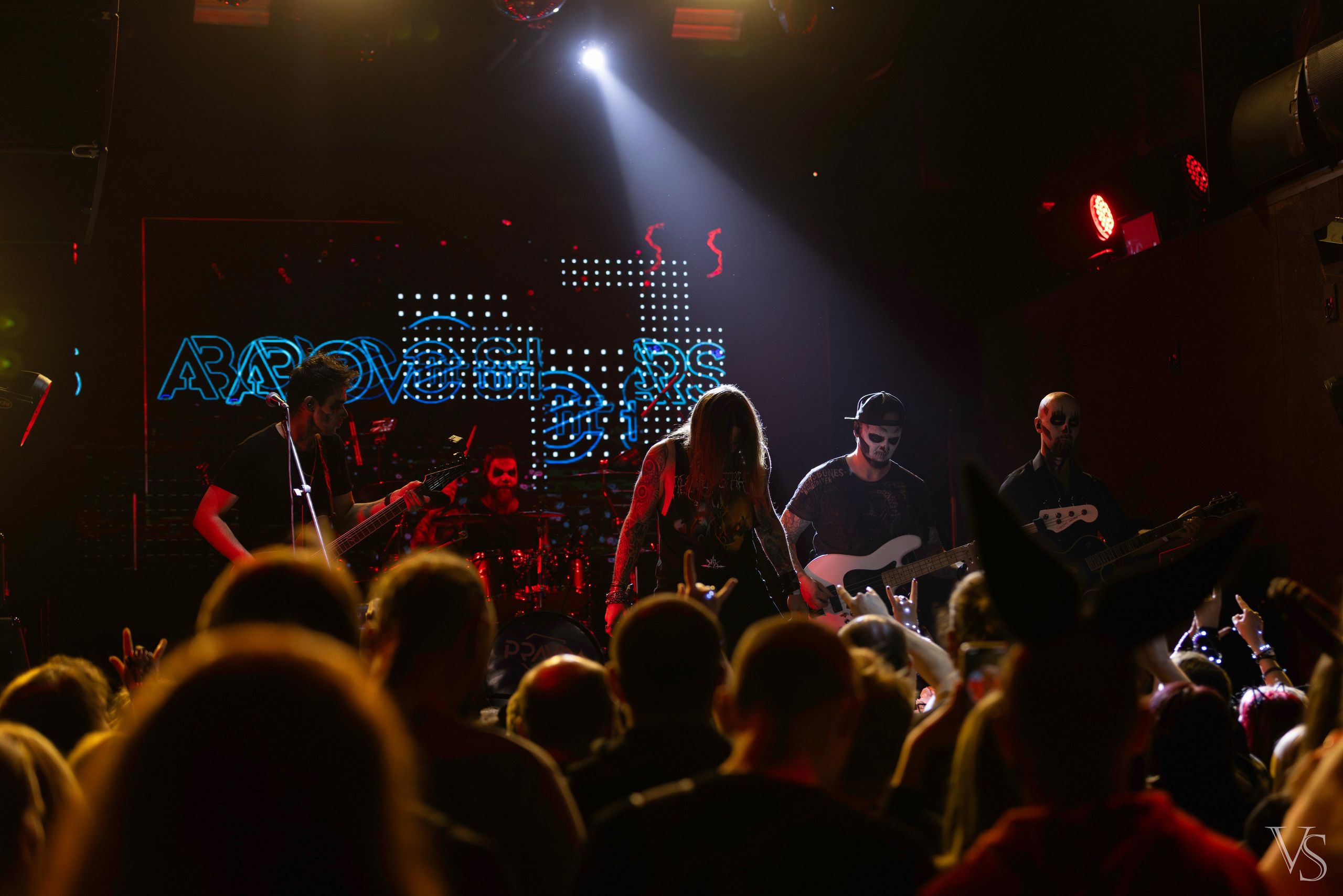 Above the stars. Проклятие Мамбо. Фотограф Виктор Степанов