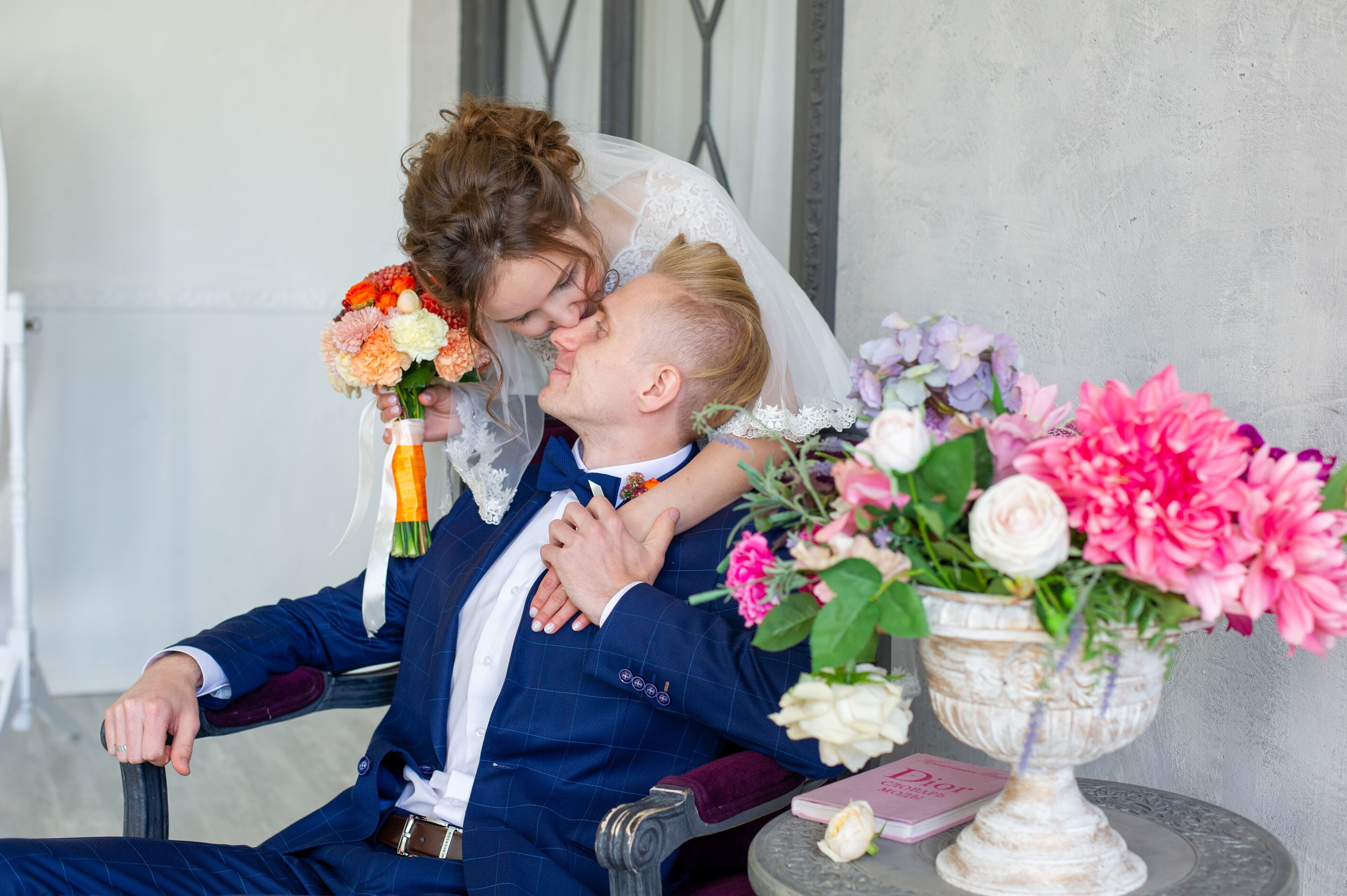 Саша и Арина. Семейный и женский фотограф, контент фотосессия в Екатеринбурге