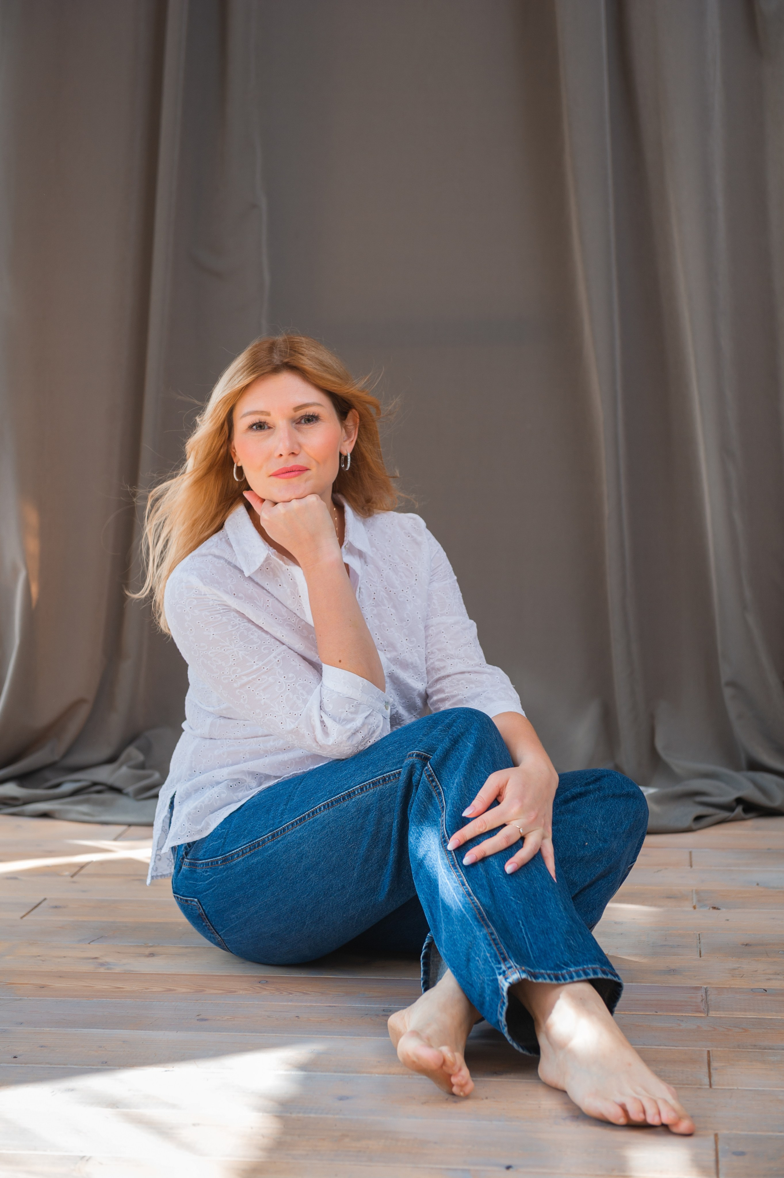 Ирина и Анастасия. Семейный и женский фотограф, контент фотосессия в Екатеринбурге