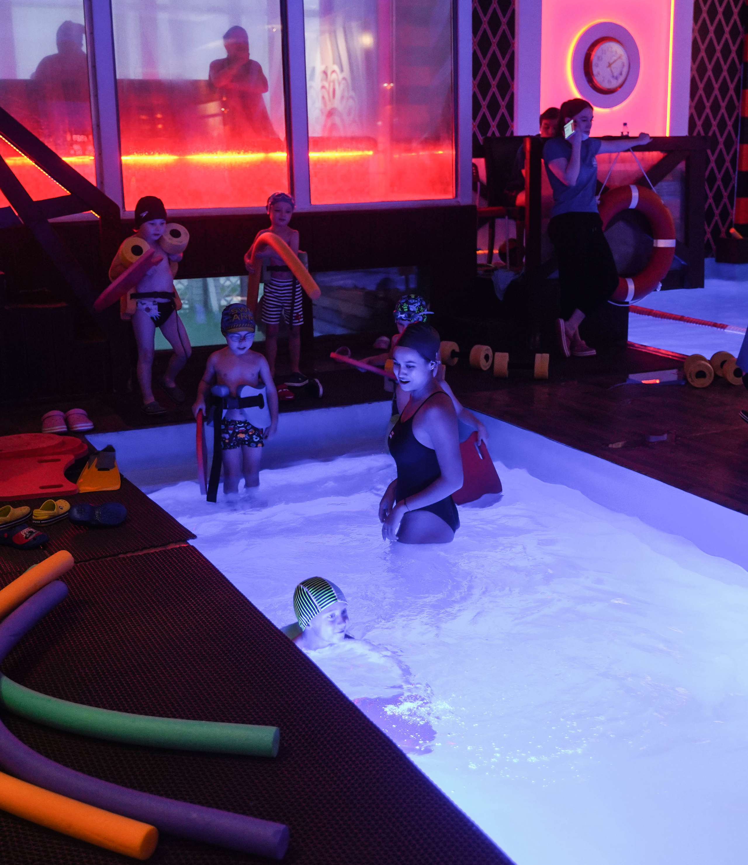 Детские зантия в бассейне. Ульяна Палама: Мир через призму фотокамеры