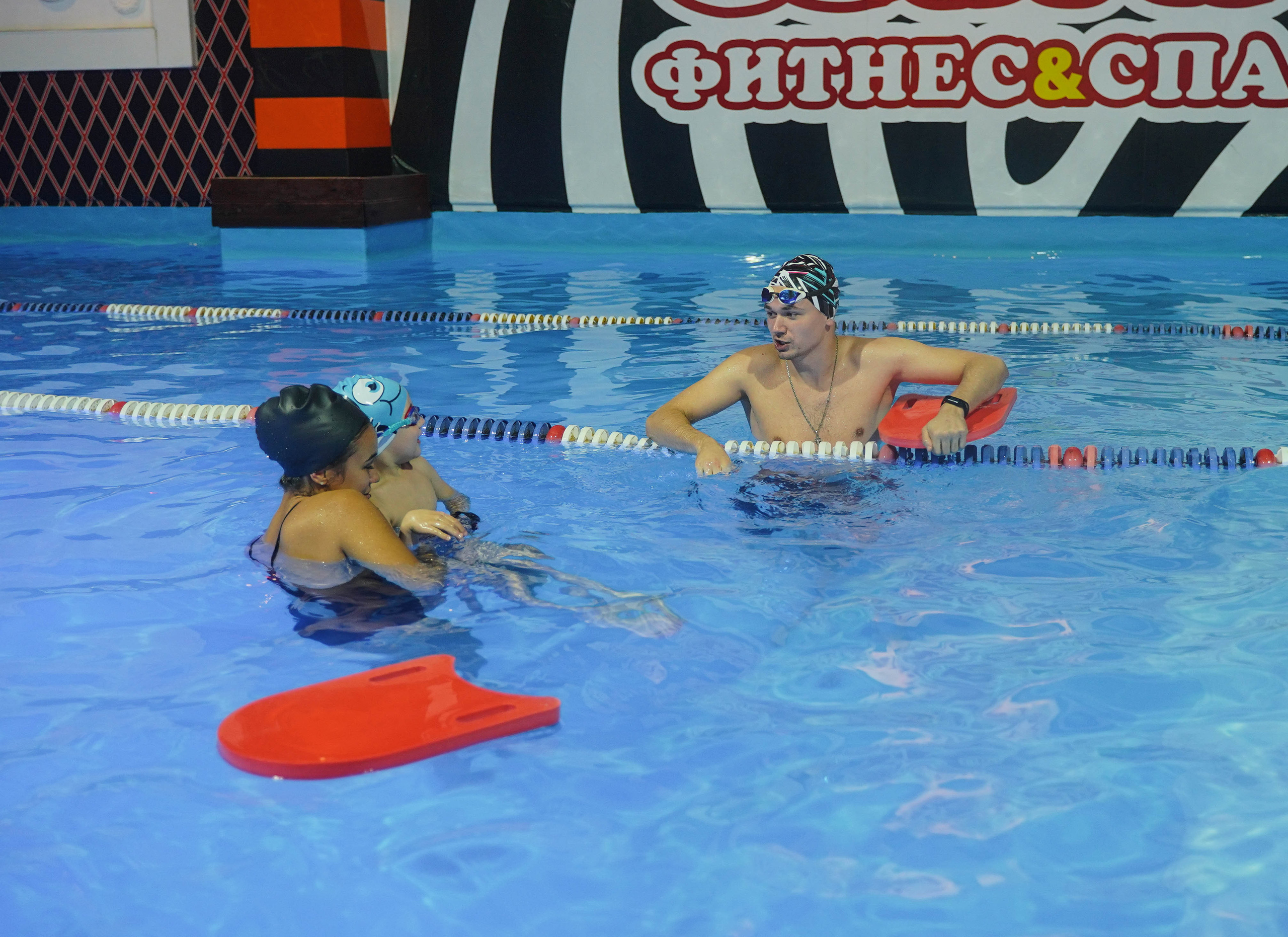 Детские зантия в бассейне. Ульяна Палама: Мир через призму фотокамеры