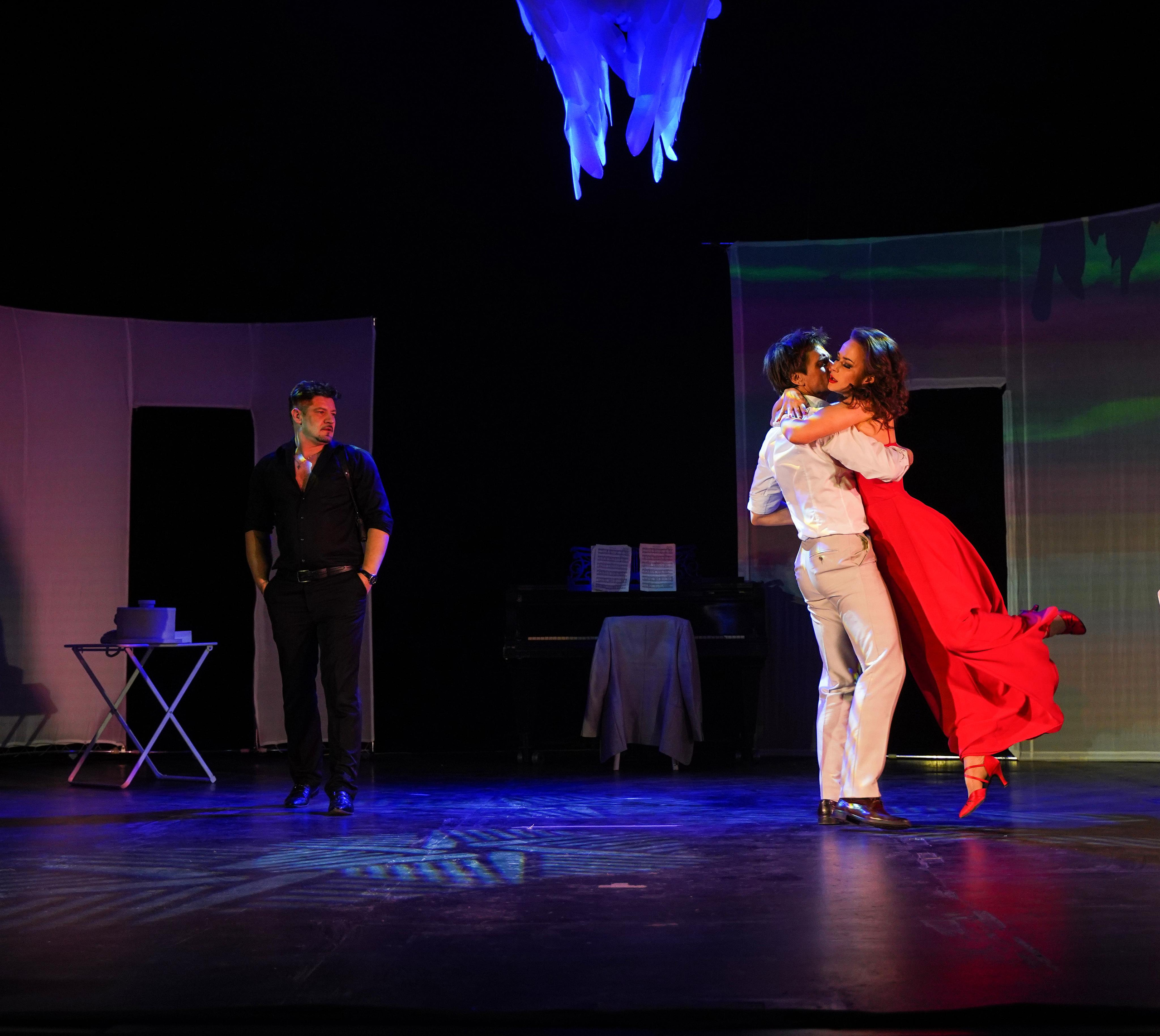 Театральная постановка Случайное танго. Ульяна Палама: Мир через призму фотокамеры