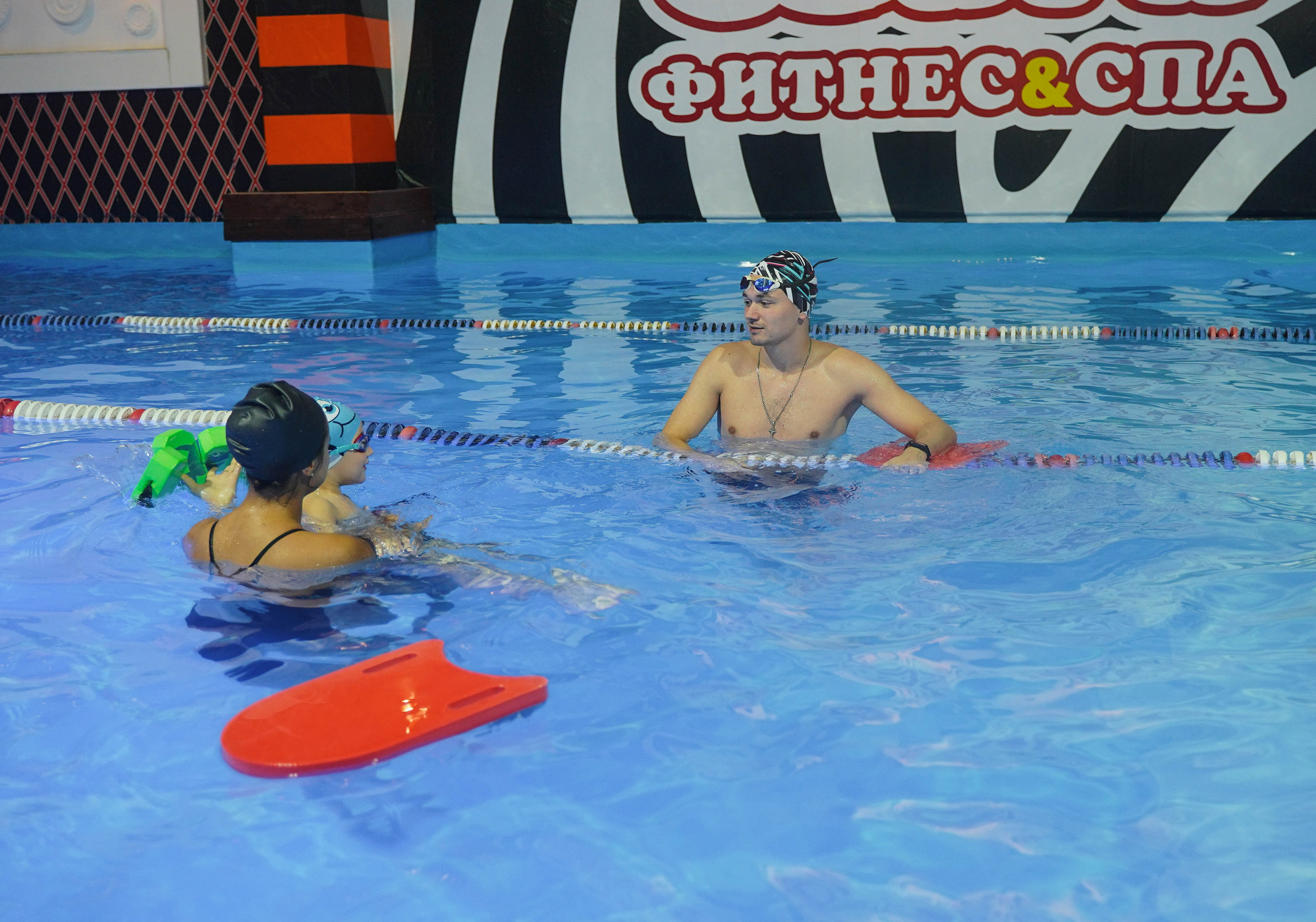 Детские зантия в бассейне. Ульяна Палама: Мир через призму фотокамеры