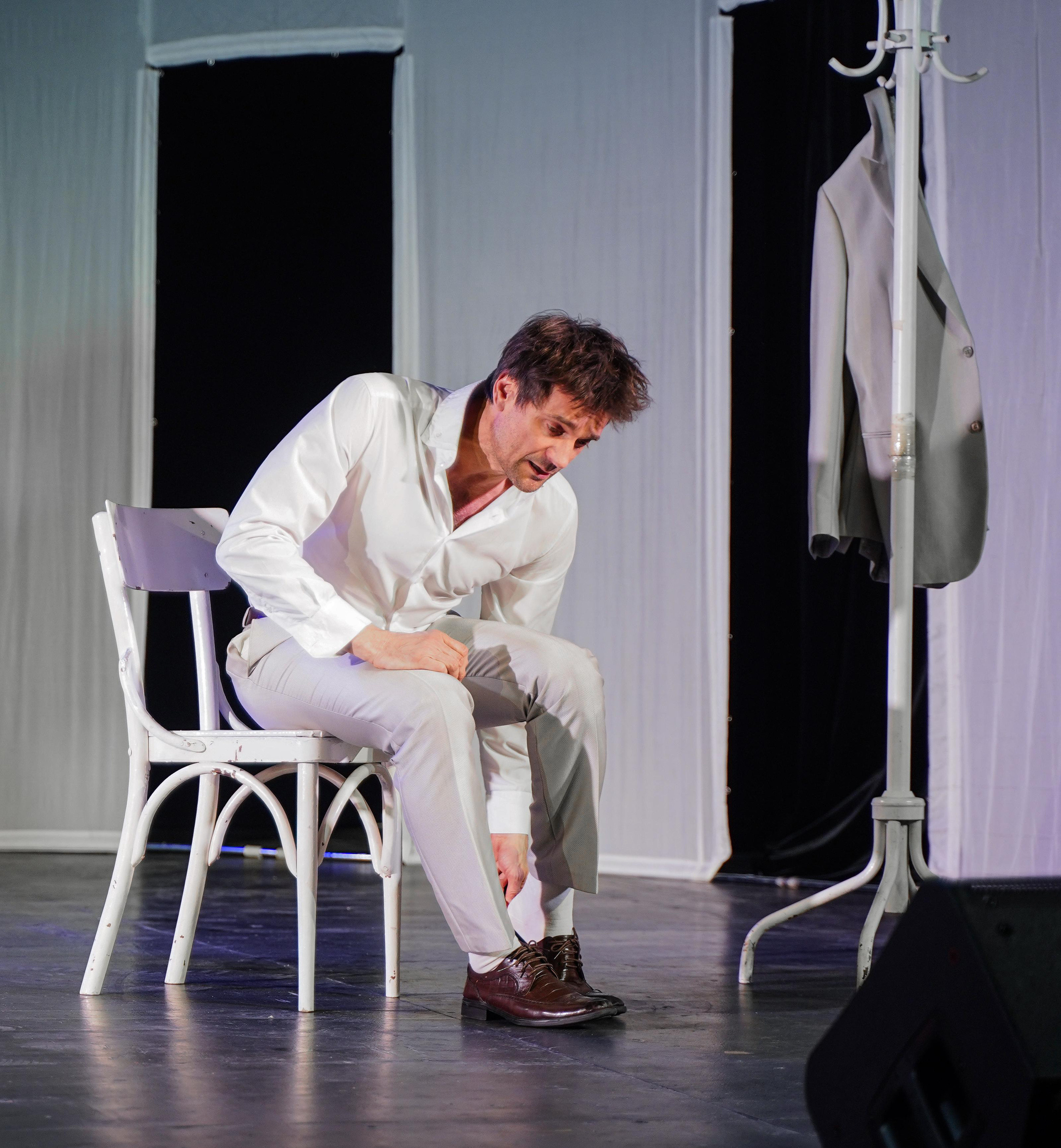 Театральная постановка Случайное танго. Ульяна Палама: Мир через призму фотокамеры