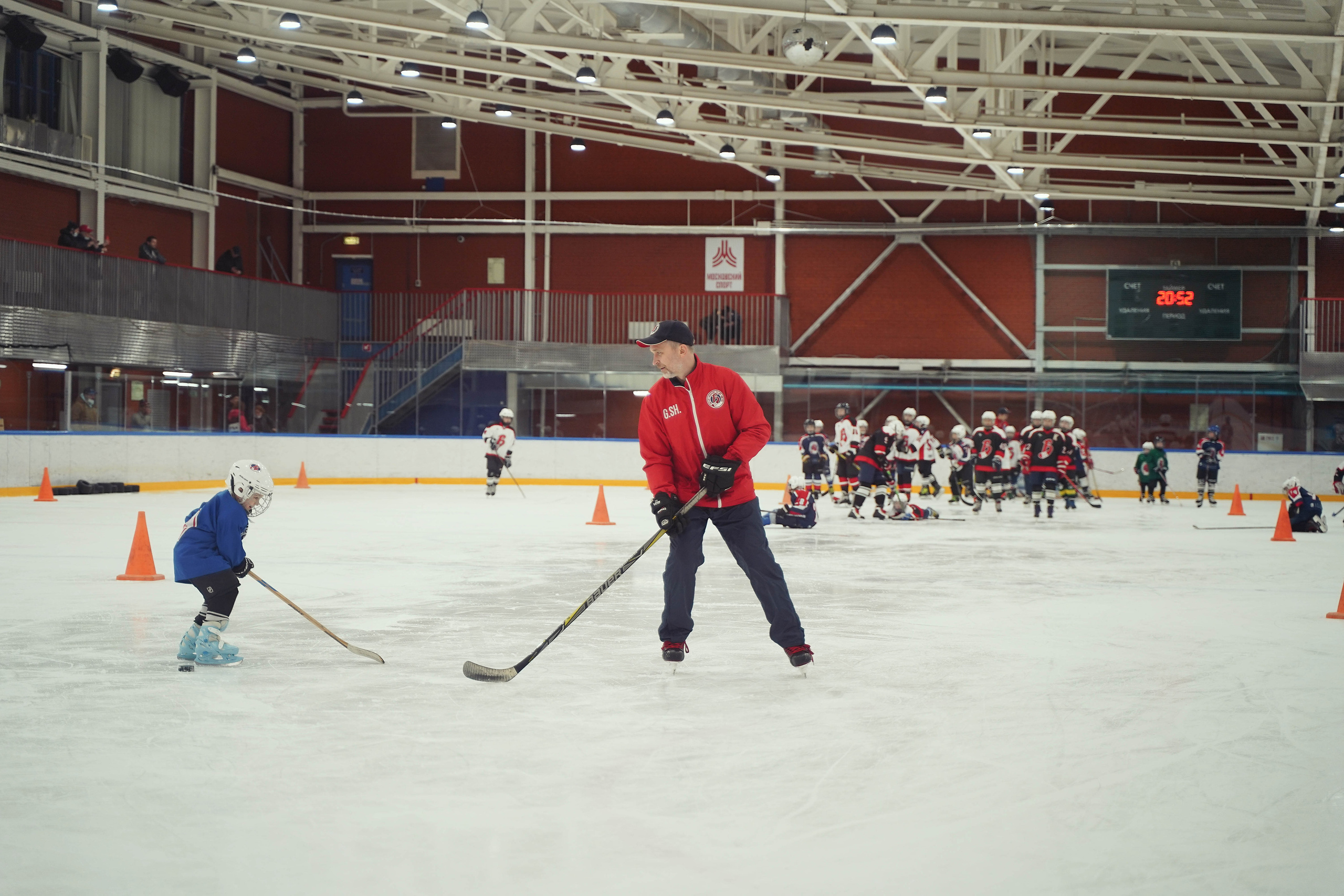 Детский Хоккейный Клуб. Ульяна Палама: Мир через призму фотокамеры