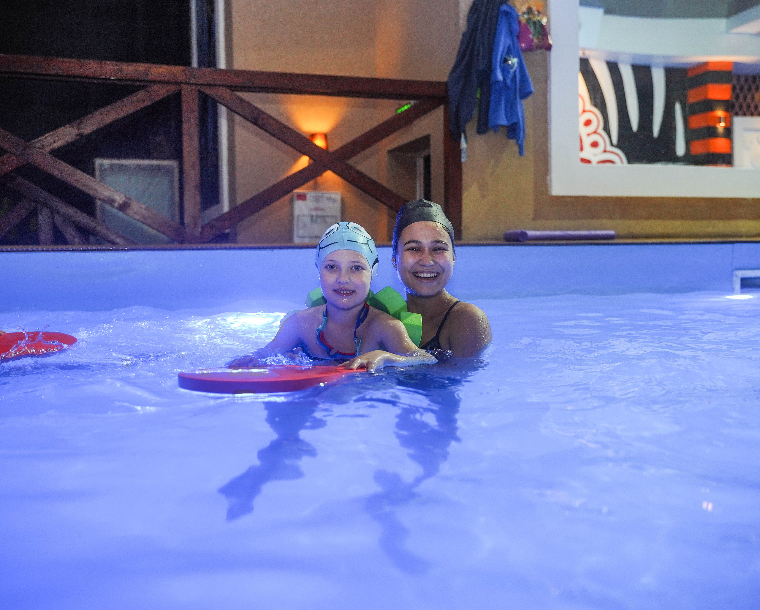 Детские зантия в бассейне. Ульяна Палама: Мир через призму фотокамеры