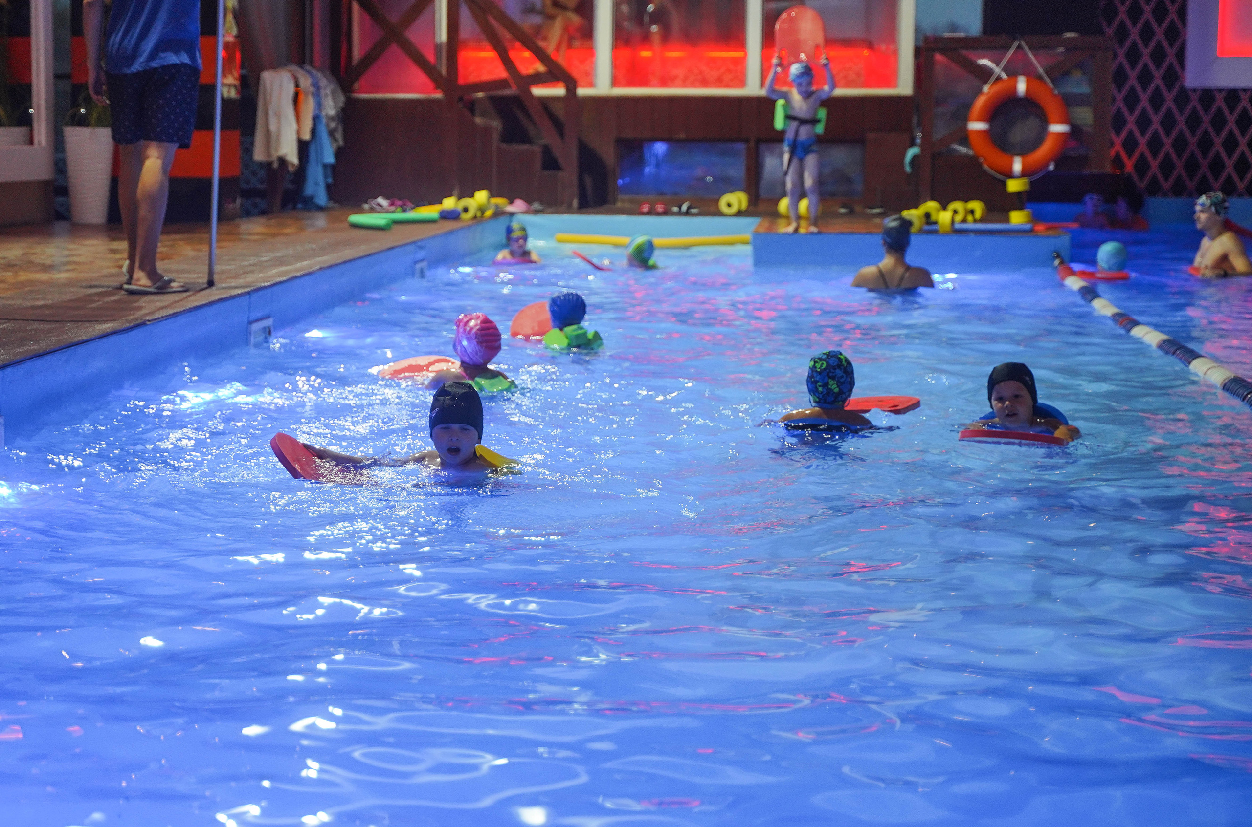 Детские зантия в бассейне. Ульяна Палама: Мир через призму фотокамеры