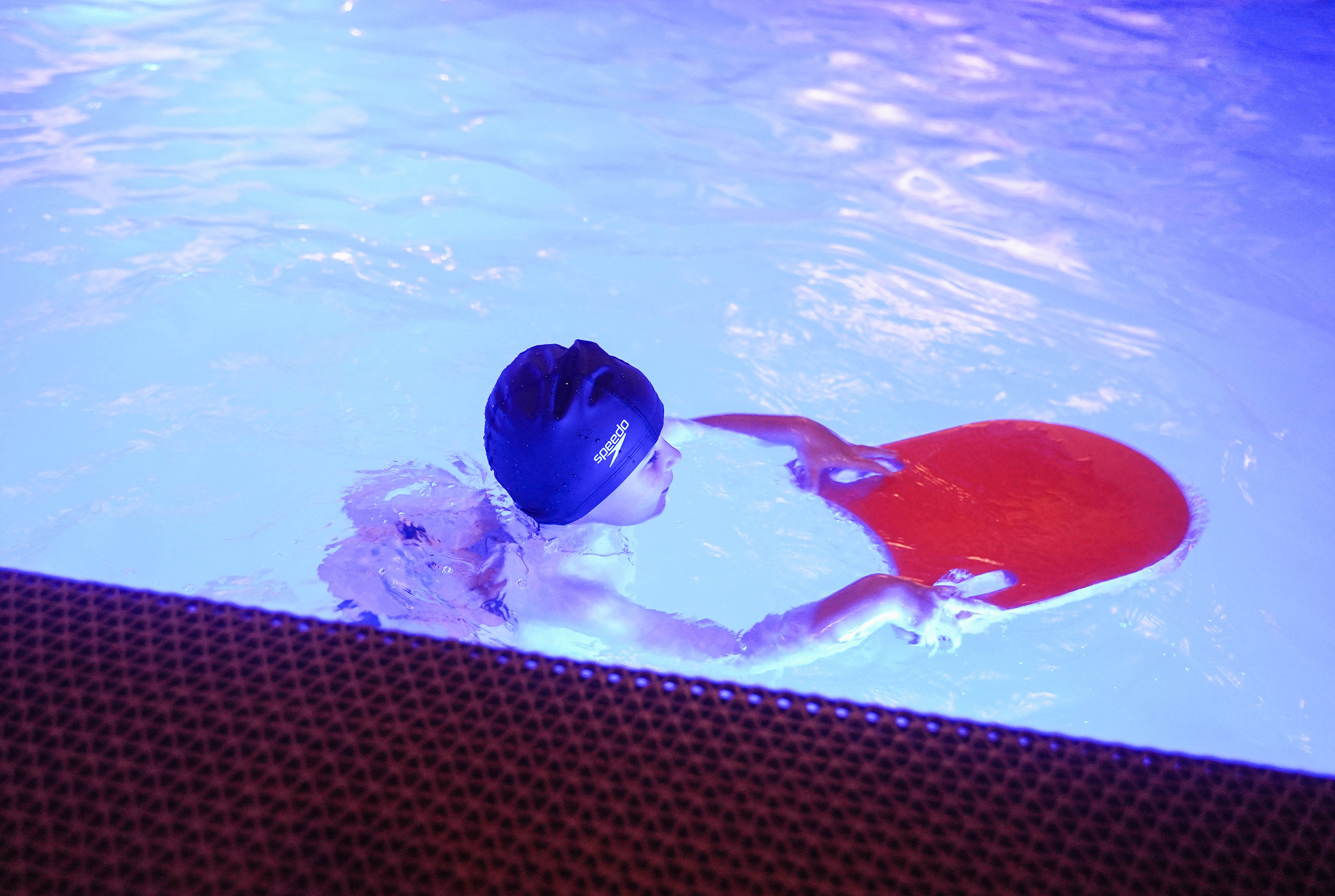 Детские зантия в бассейне. Ульяна Палама: Мир через призму фотокамеры