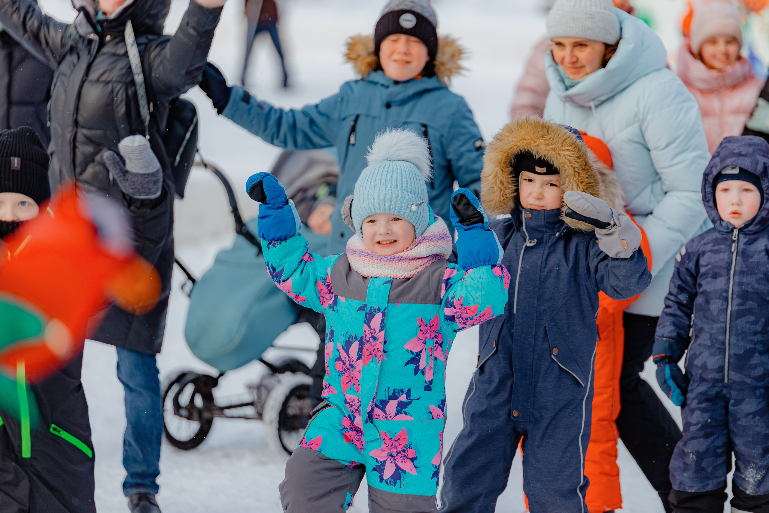Ёлка от банка «Хлынов». Свадебный и репортажный фотограф Киров | Вадим Карпук