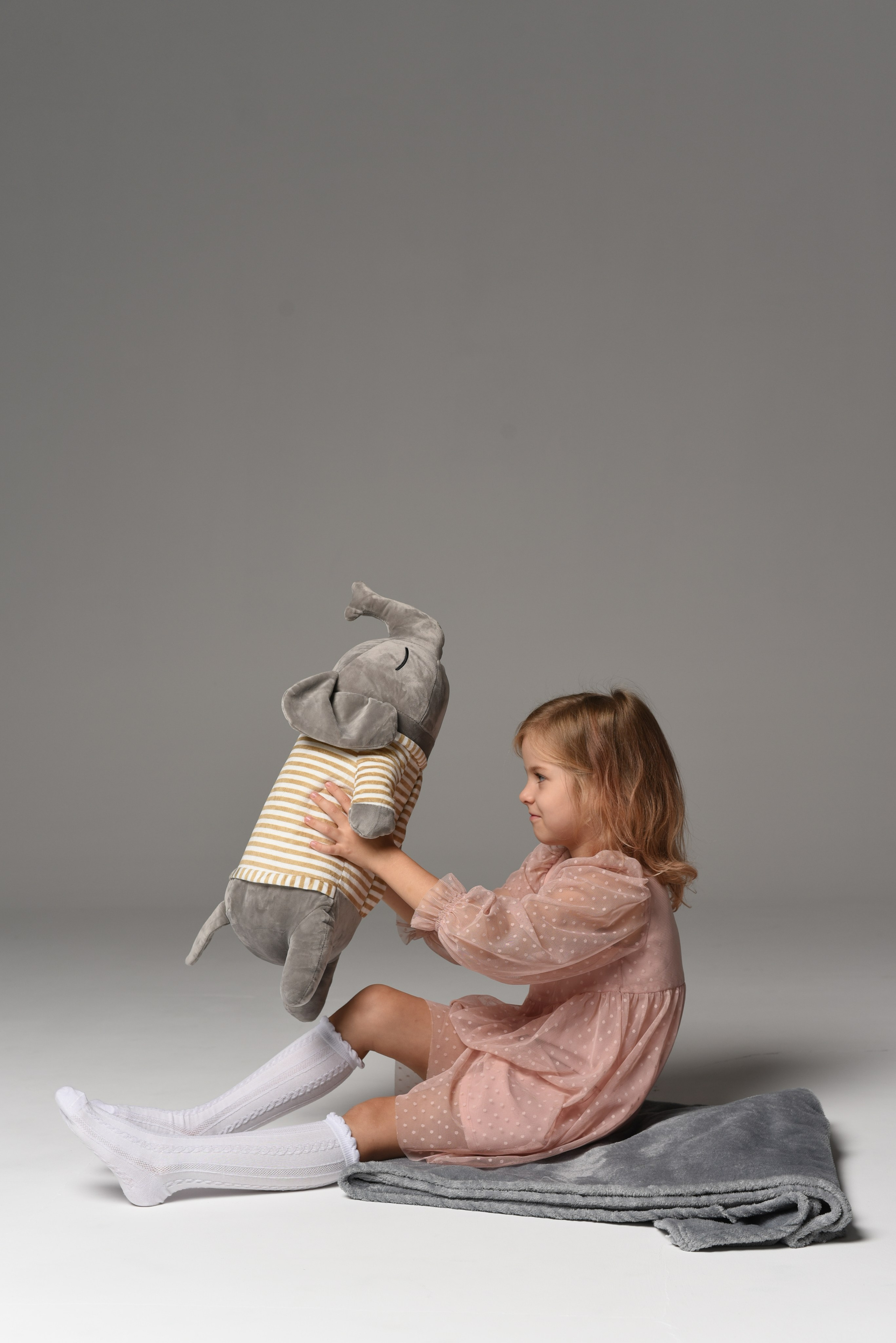 Предметка каталог на белом фоне