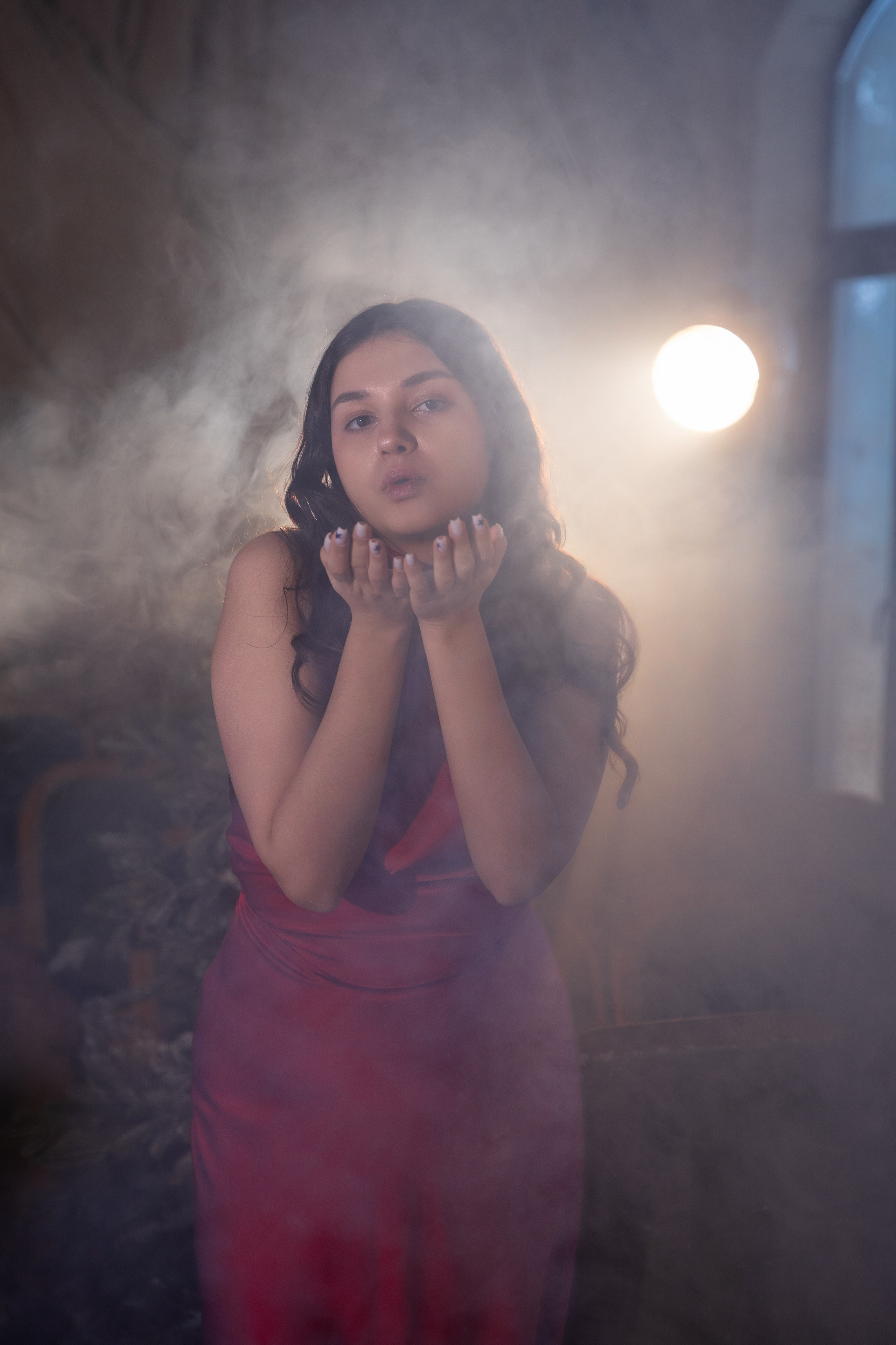 ЖЕНСКАЯ ФОТОСЕССИЯ В СТУДИИ. Фотограф в Москве и Стамбуле. Мастер сказочных фотографий