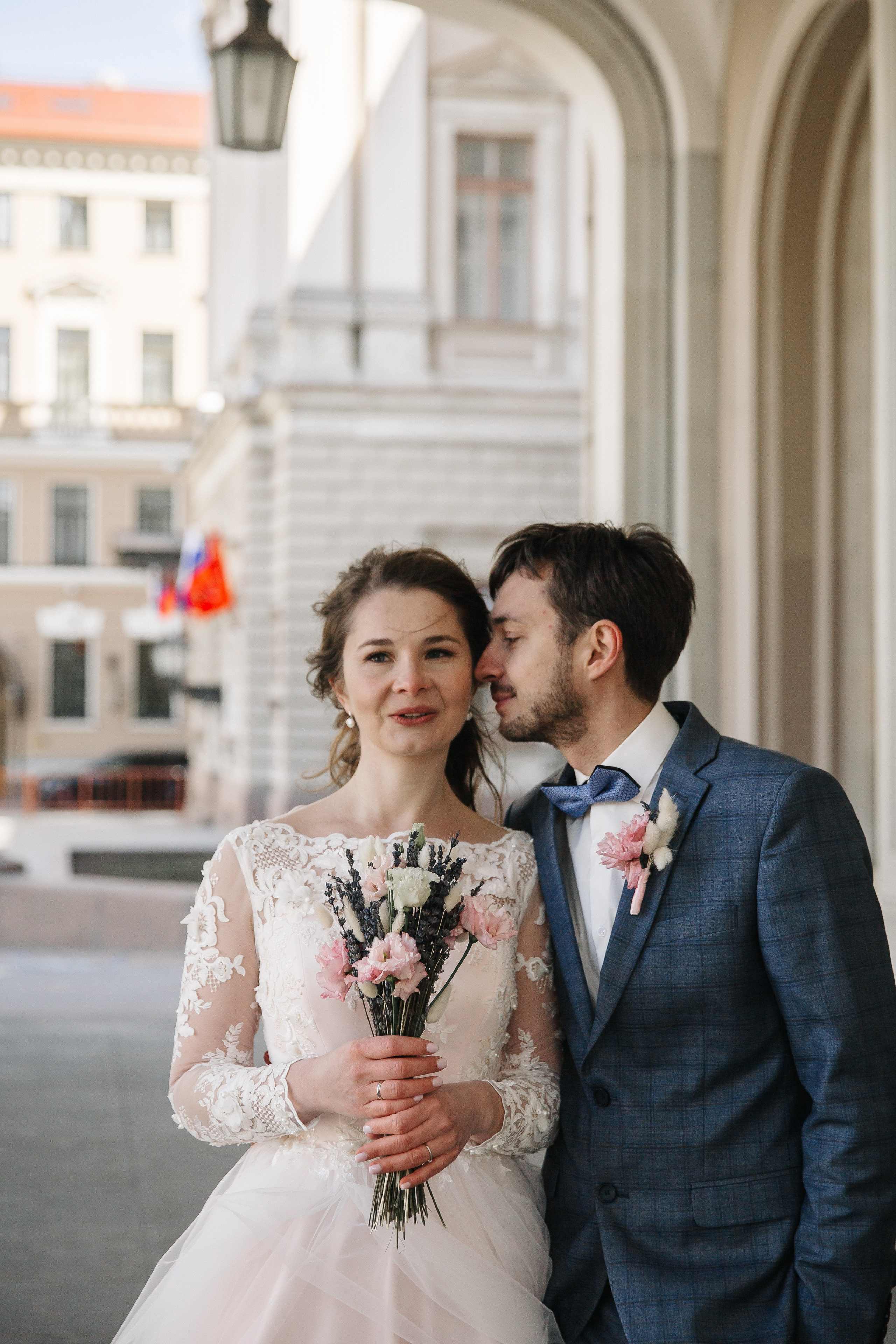 МАЙ | Дворец № 1, Атланты, Эрмитажный дворик. Свадебный фотограф в Санкт-Петербурге Полина Корзухина