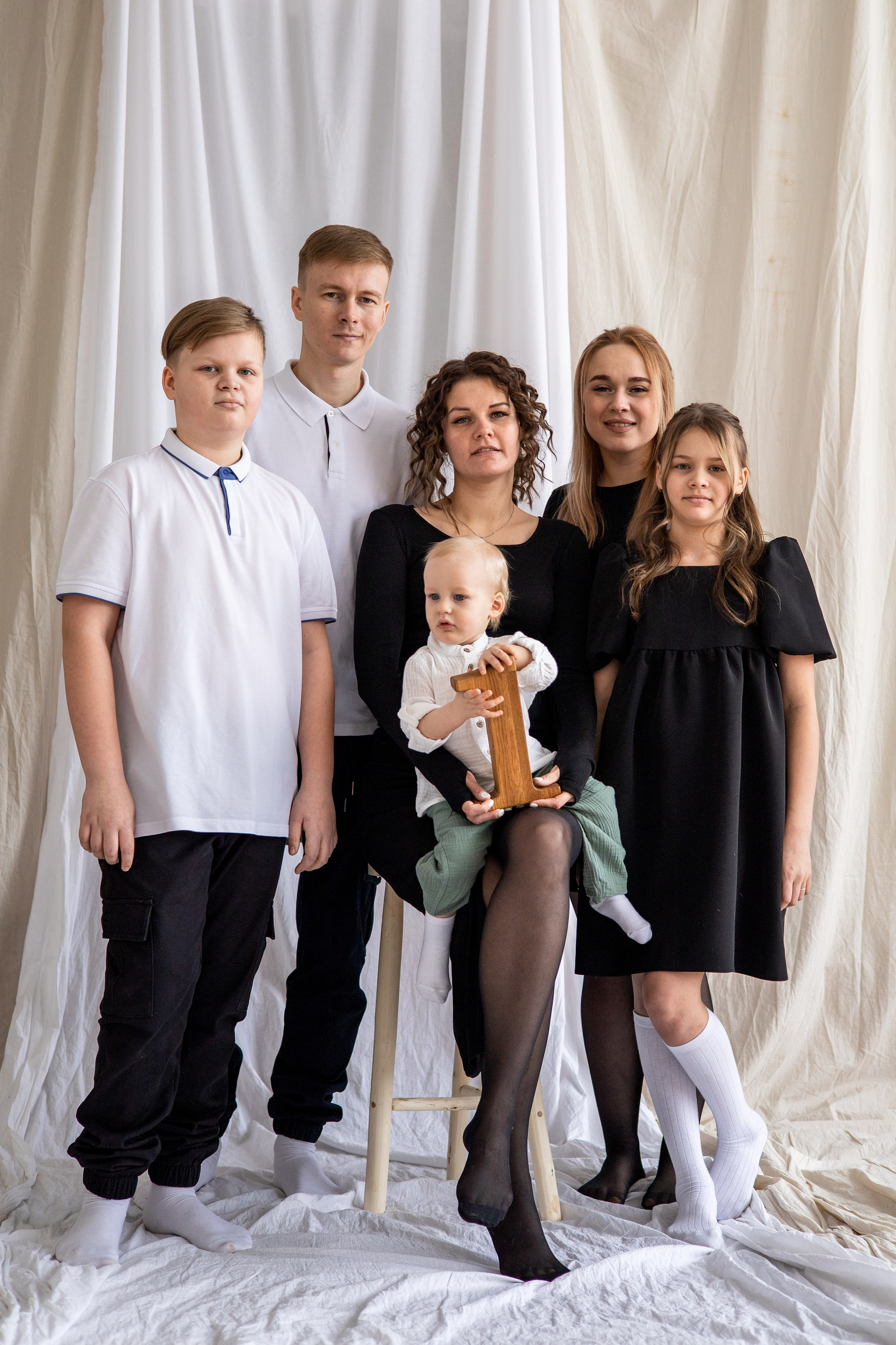 Елисею 1 годик. Настя Лекса. фотограф г. Красноярск