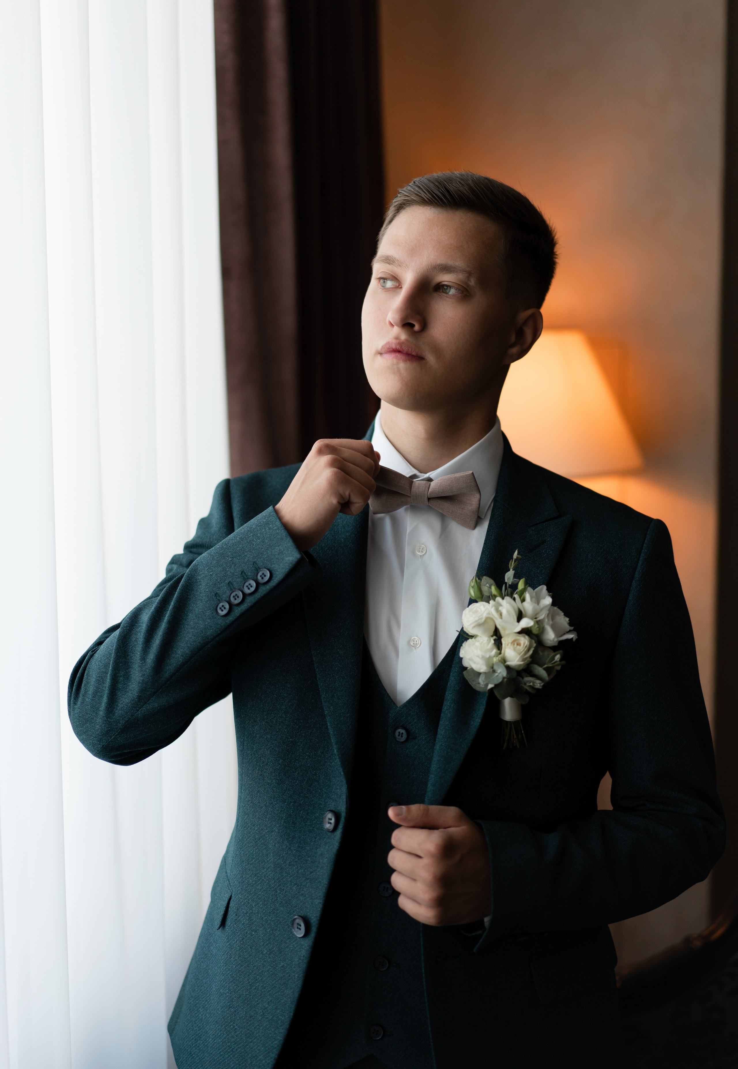 Свадебная фотосессия в Москве. Фотосъёмка в усадьбе Царицыно. Свадебный фотограф Вера Климова