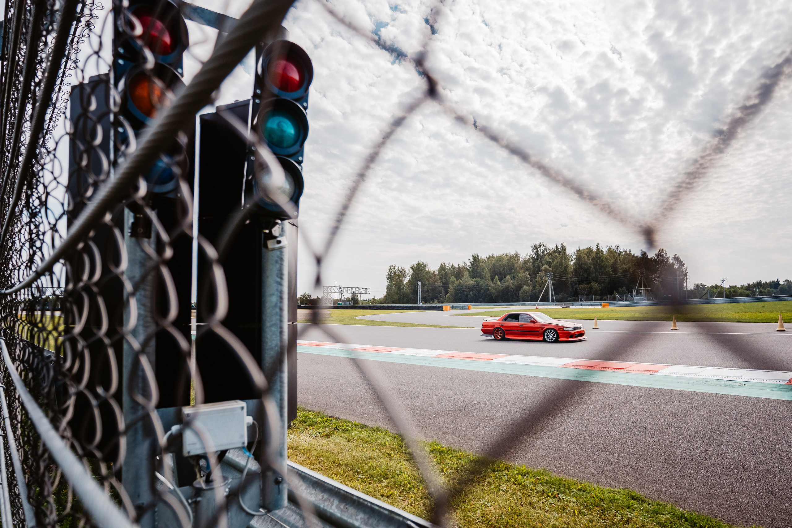 Фотограф Леонид Смирнов | Репортажи | Автосъемки | Выпускные