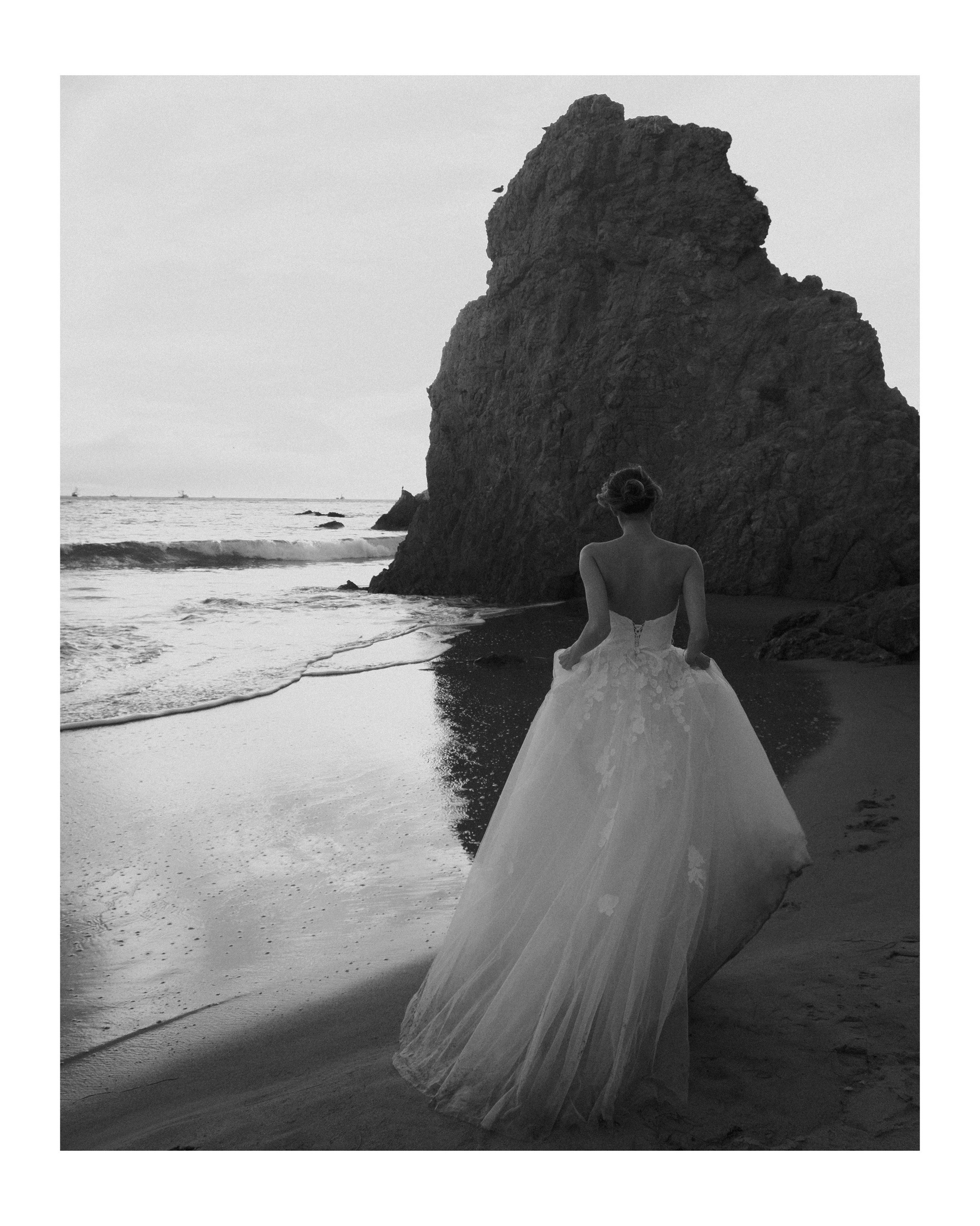 WEDDING PHOTOS. DIANA AMEFOLLE — photographer, videographer. LOS ANGELES
