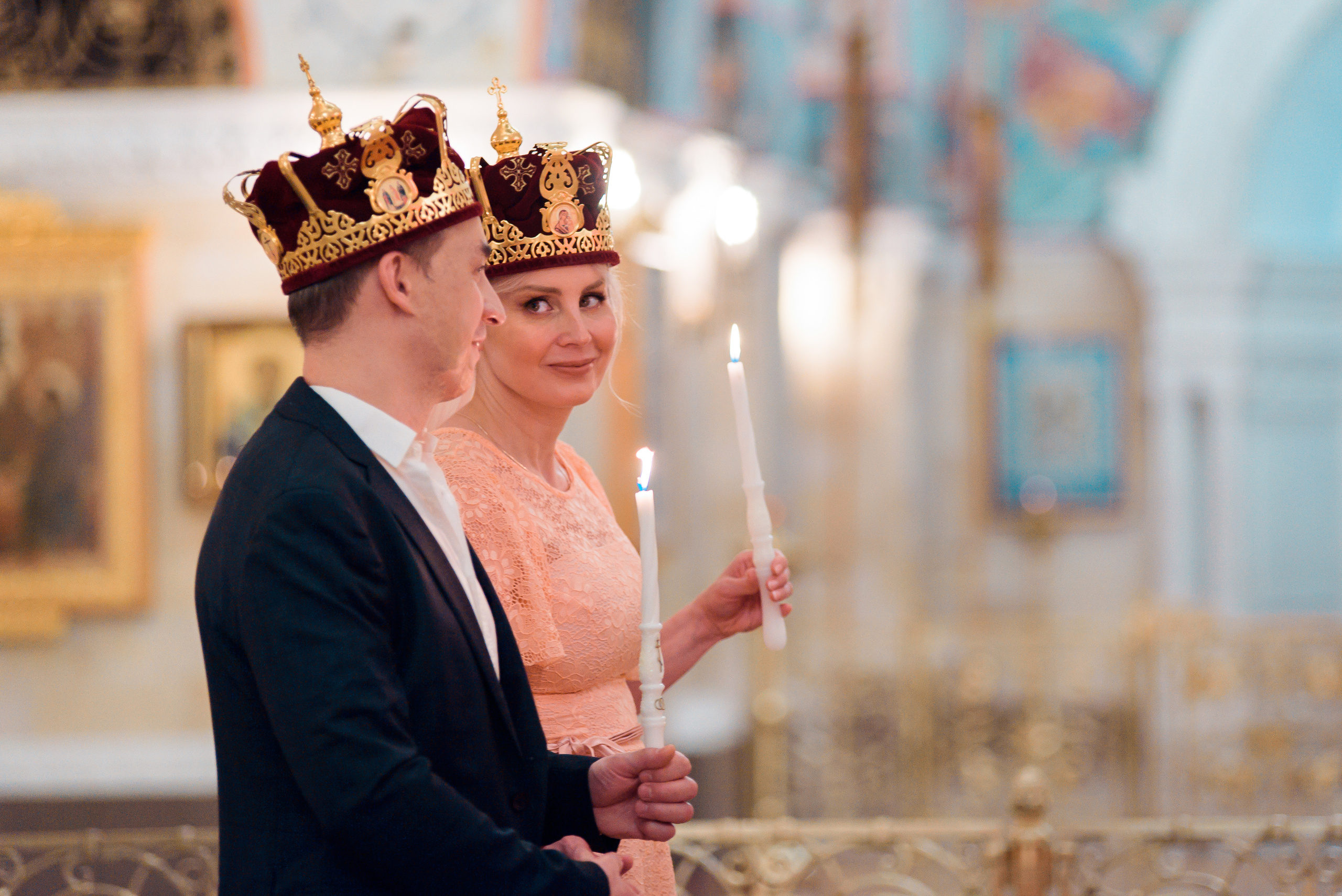 Венчание в Храме Христа Спасителя (Нижний храм). Свадебный и семейный фотограф в Москве Юлия Винник