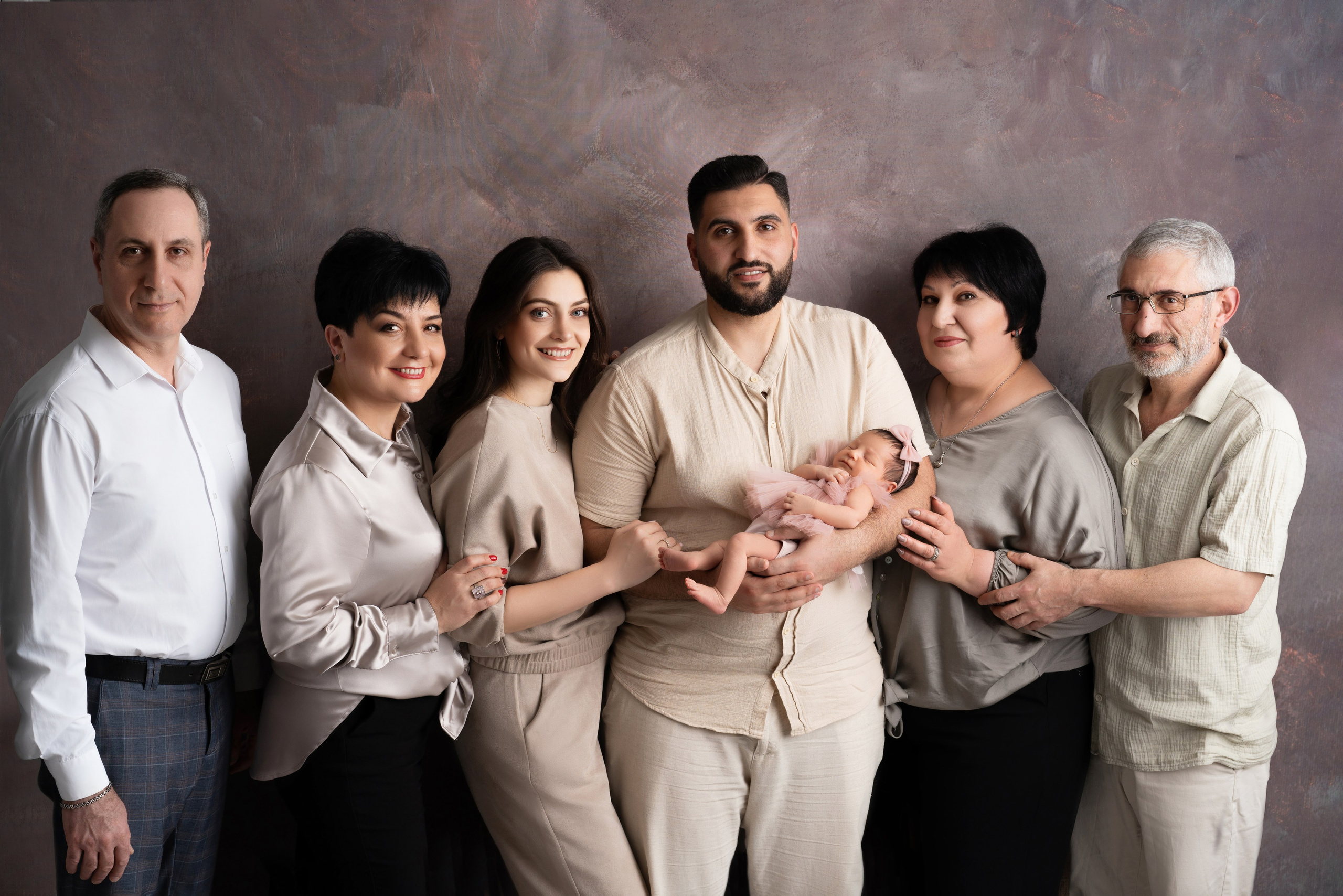 Семейные фотосессии с новорожденными | Трогательные кадры малышей и их близких в Москве и МО. Фотосессия новорожденных в Москве и Московской области | Профессиональный фотограф newborn — Татьяна Иванова