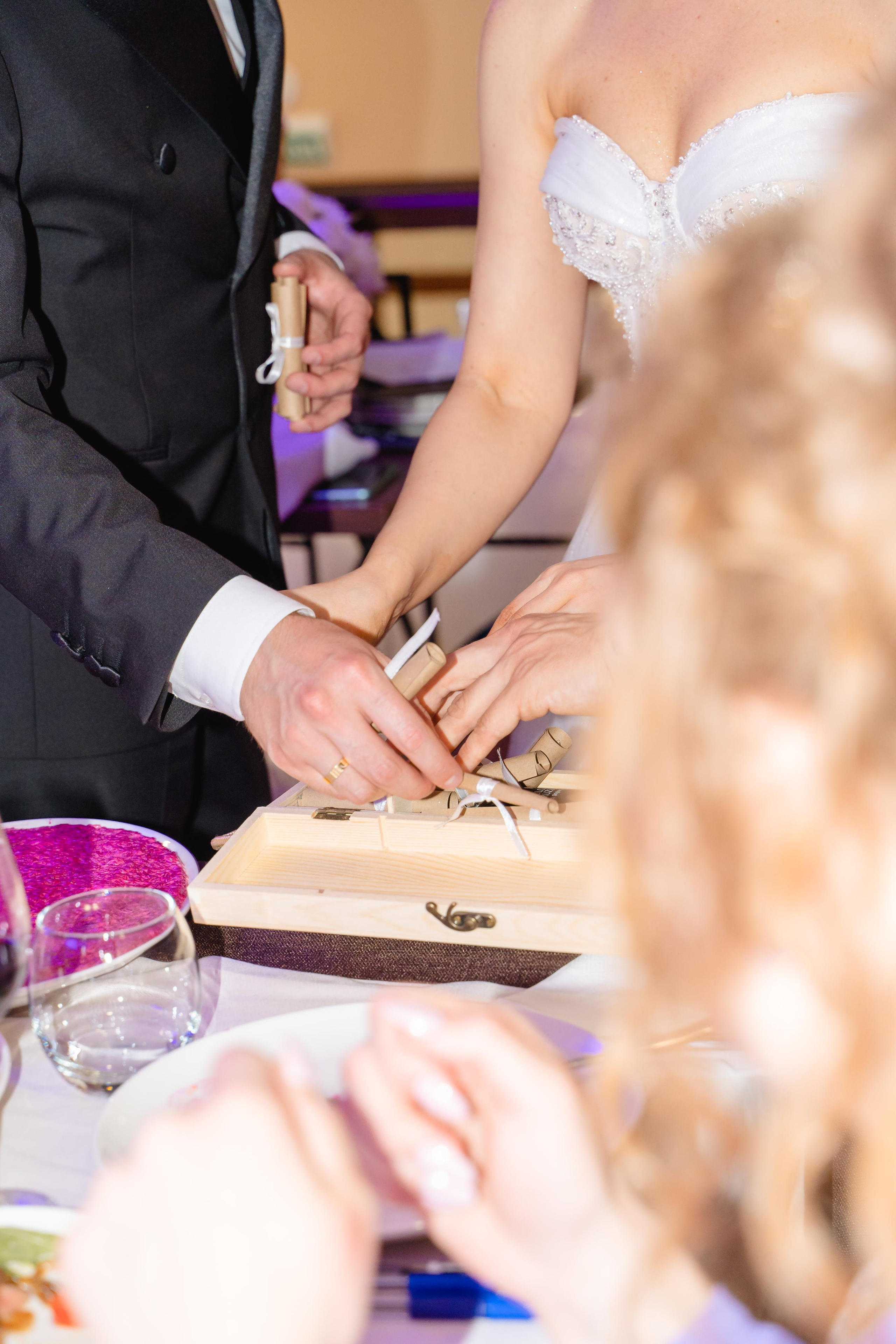 Свадьбы и банкеты. Выпускные альбомы в Екатеринбурге, от Анастасии Саловой