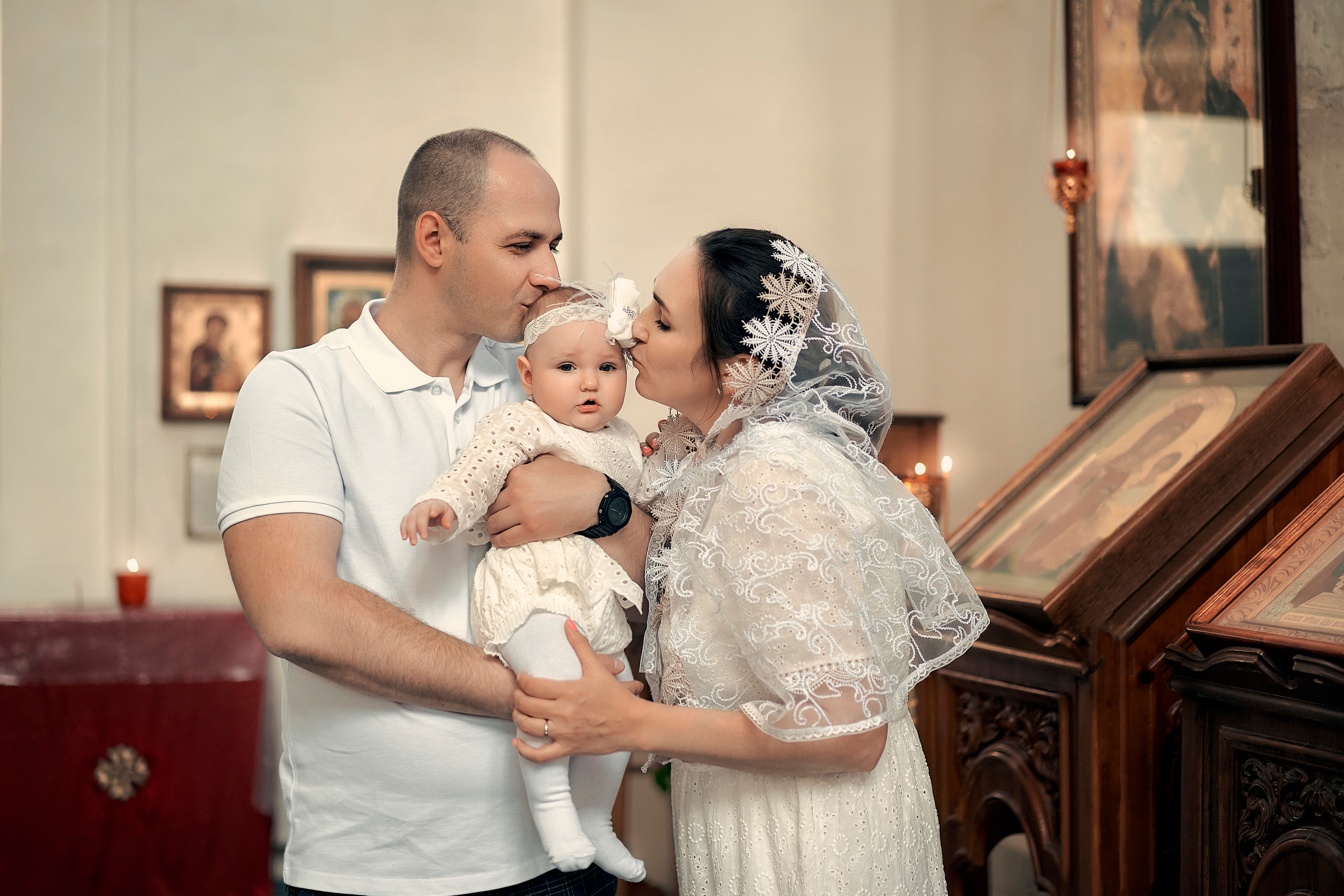 Крещение Екатеринбург. Выпускные альбомы в Екатеринбурге, от Анастасии Саловой