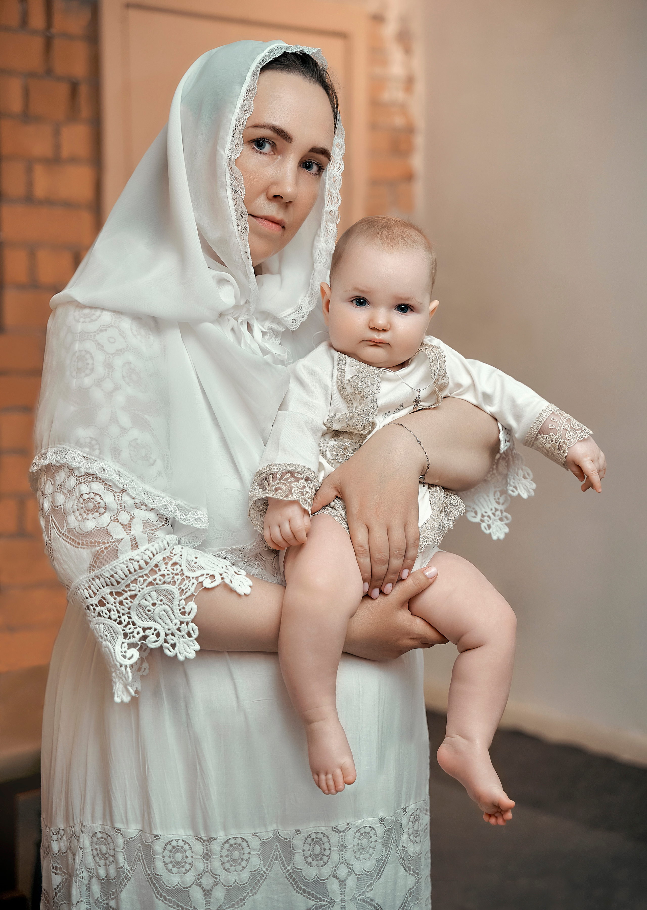 Крещение Екатеринбург. Выпускные альбомы в Екатеринбурге, от Анастасии Саловой