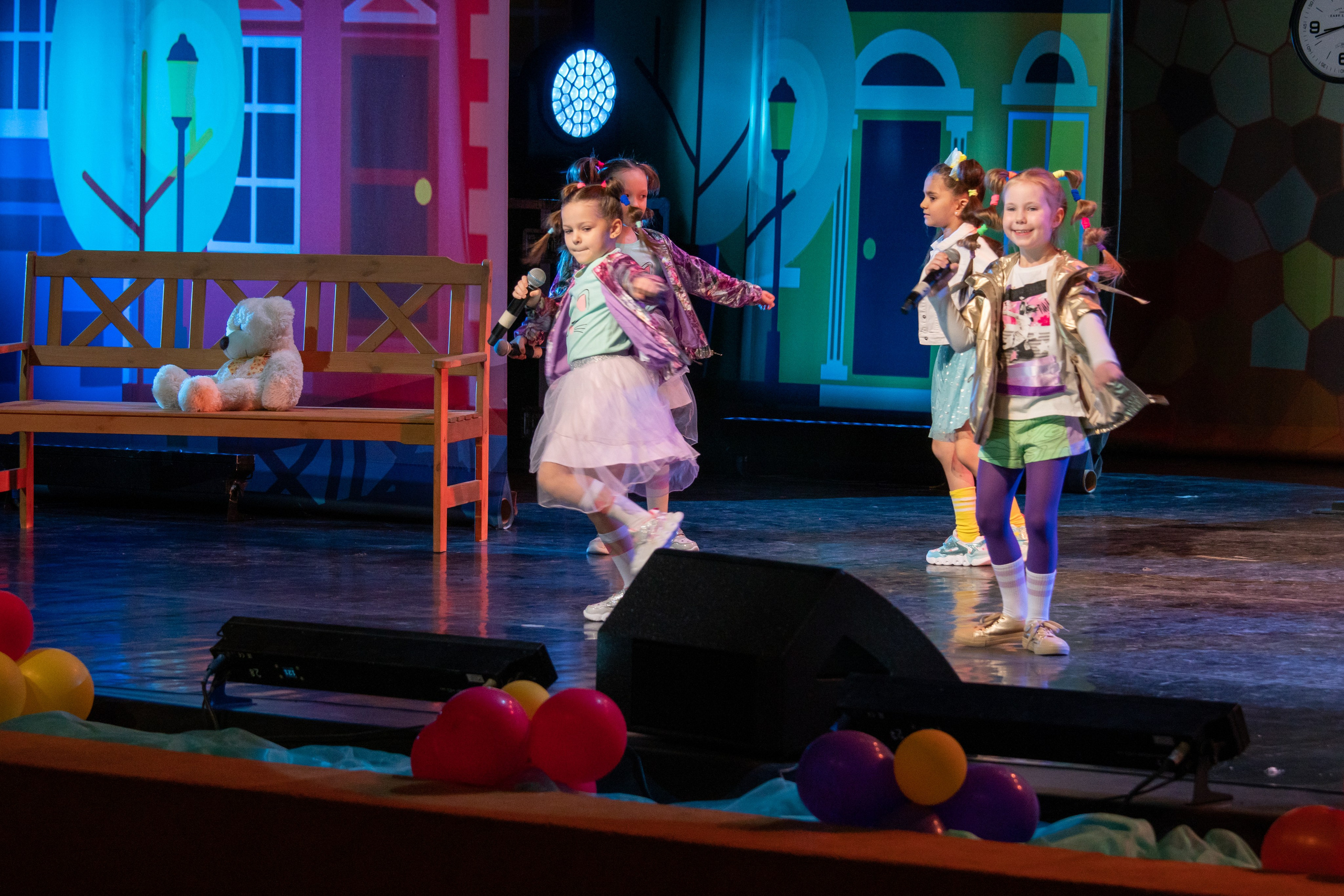 Съёмка концерта для Домисольки, большой концертный зал Космос. «Студия DRONAVT`s» — видеосъёмка и фотография г. Москва