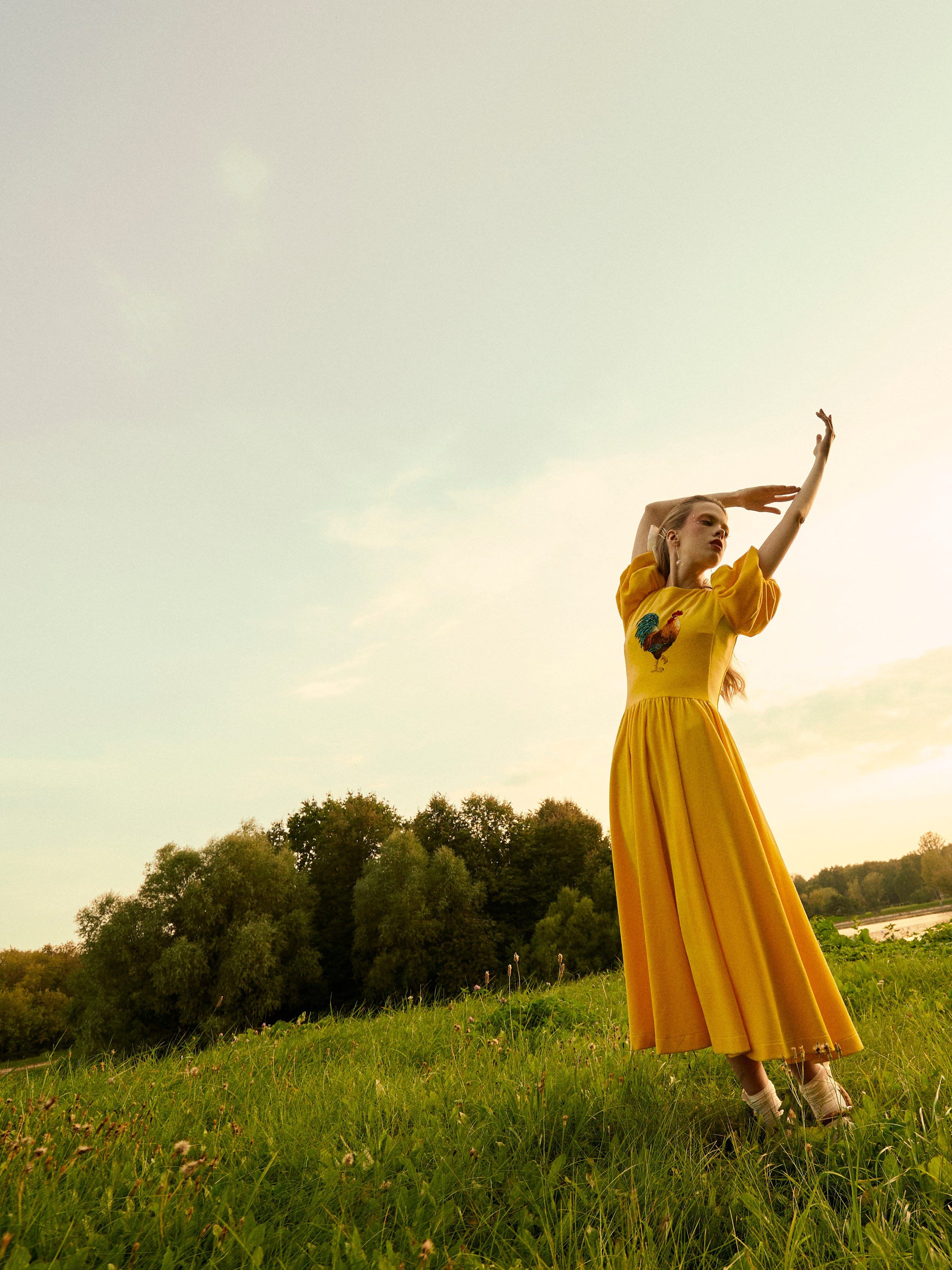 Campaign «Petya dress» x glorytonurgle. Портретный фотограф в Москве