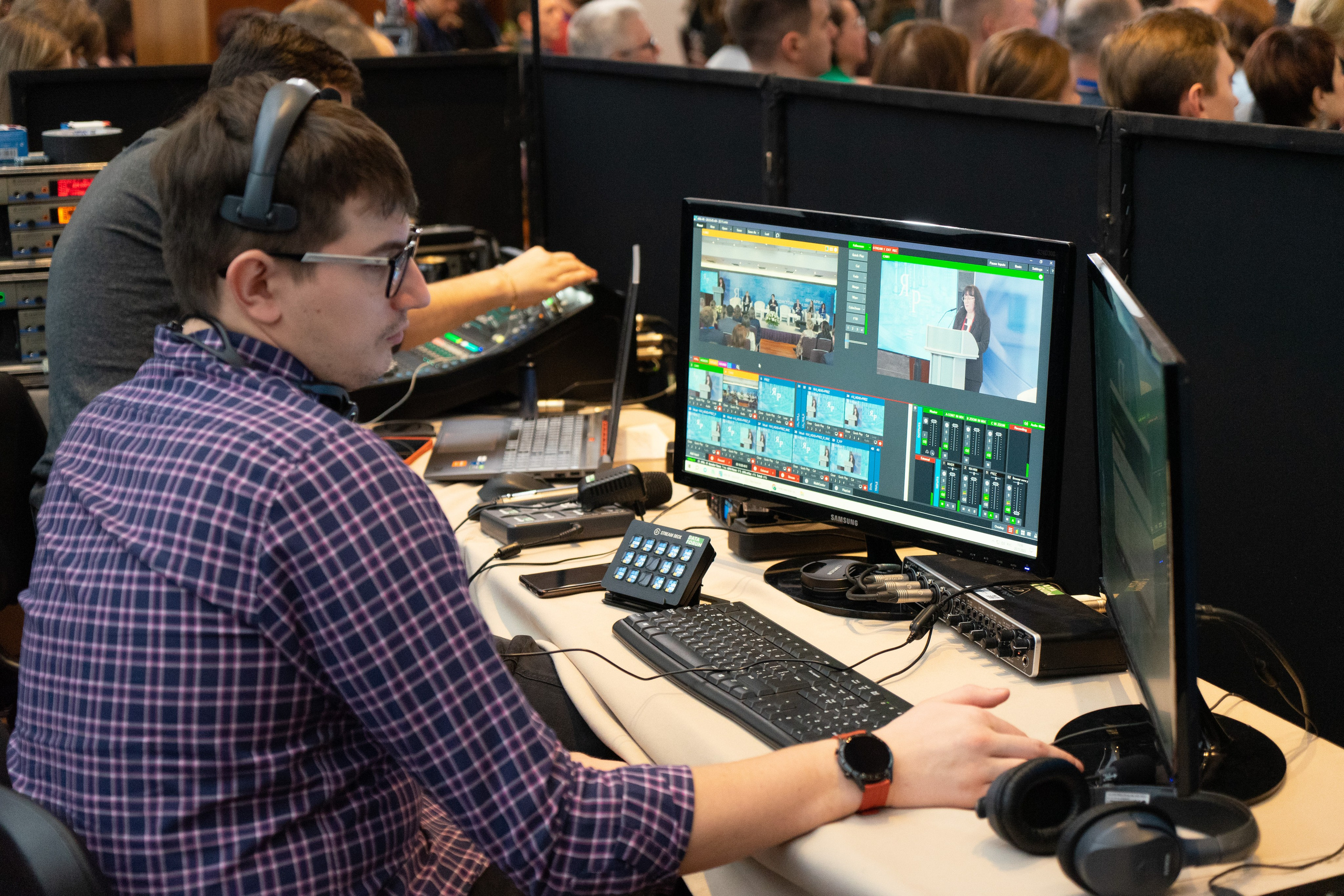 Ярмарка разработок: От идеи к спасению жизней. Профессиональный портретный фотограф в Москве Владимир Глаголев