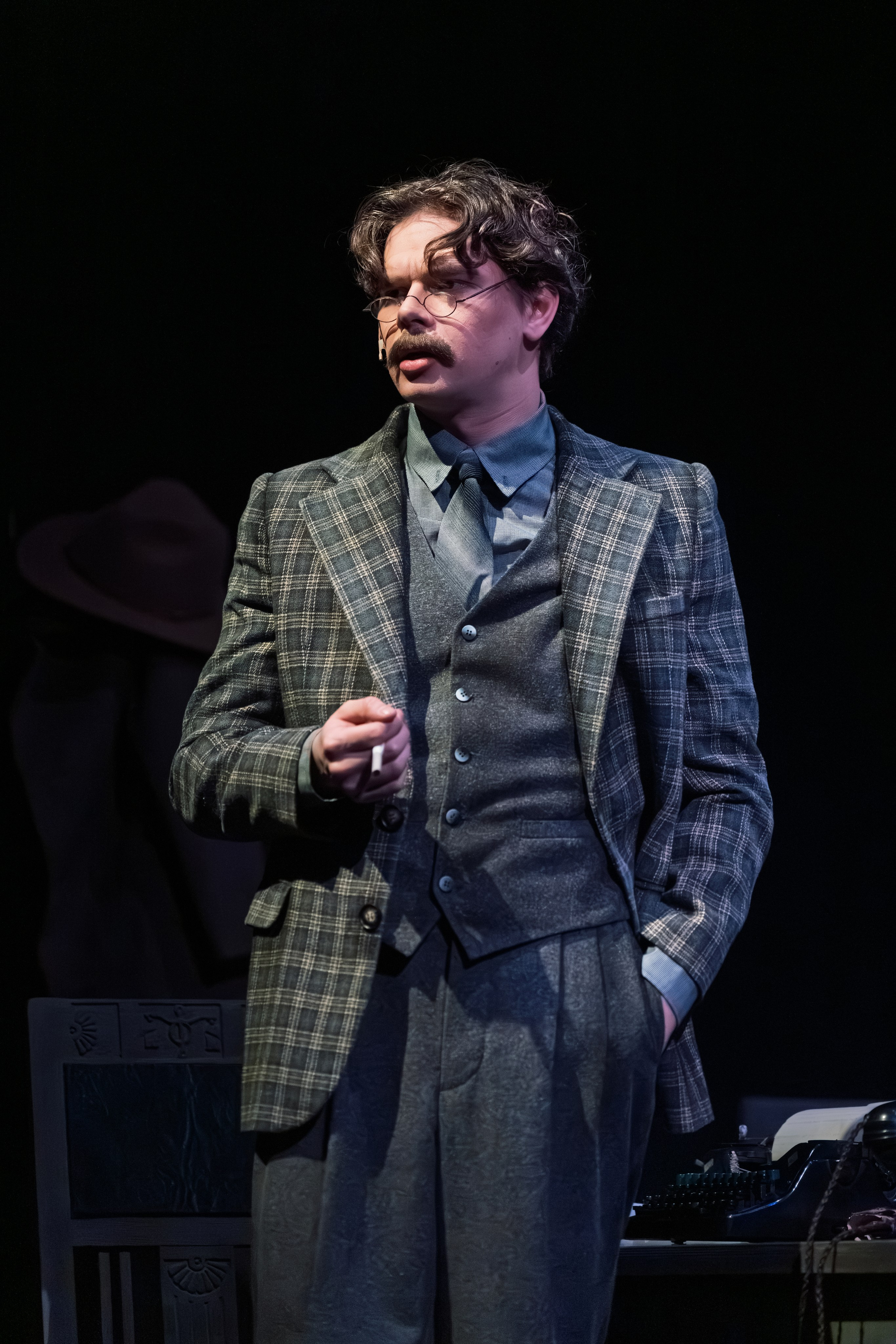 Театр Терезы Дуровой: Кто Есенин?. Сайт фотографа Сергея Абрамова