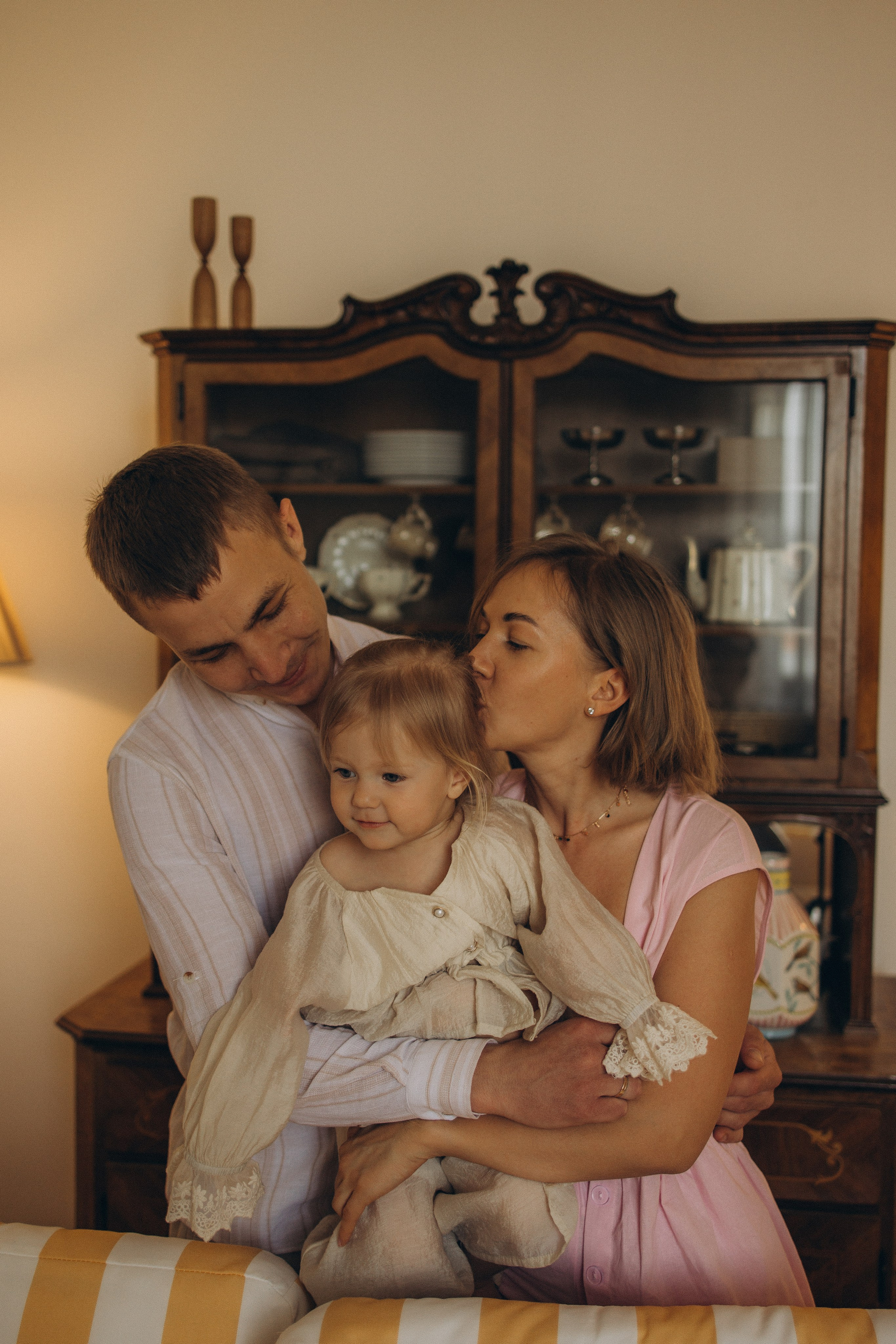 В объятиях папы. Фотокарточки о вас и о большой любви!