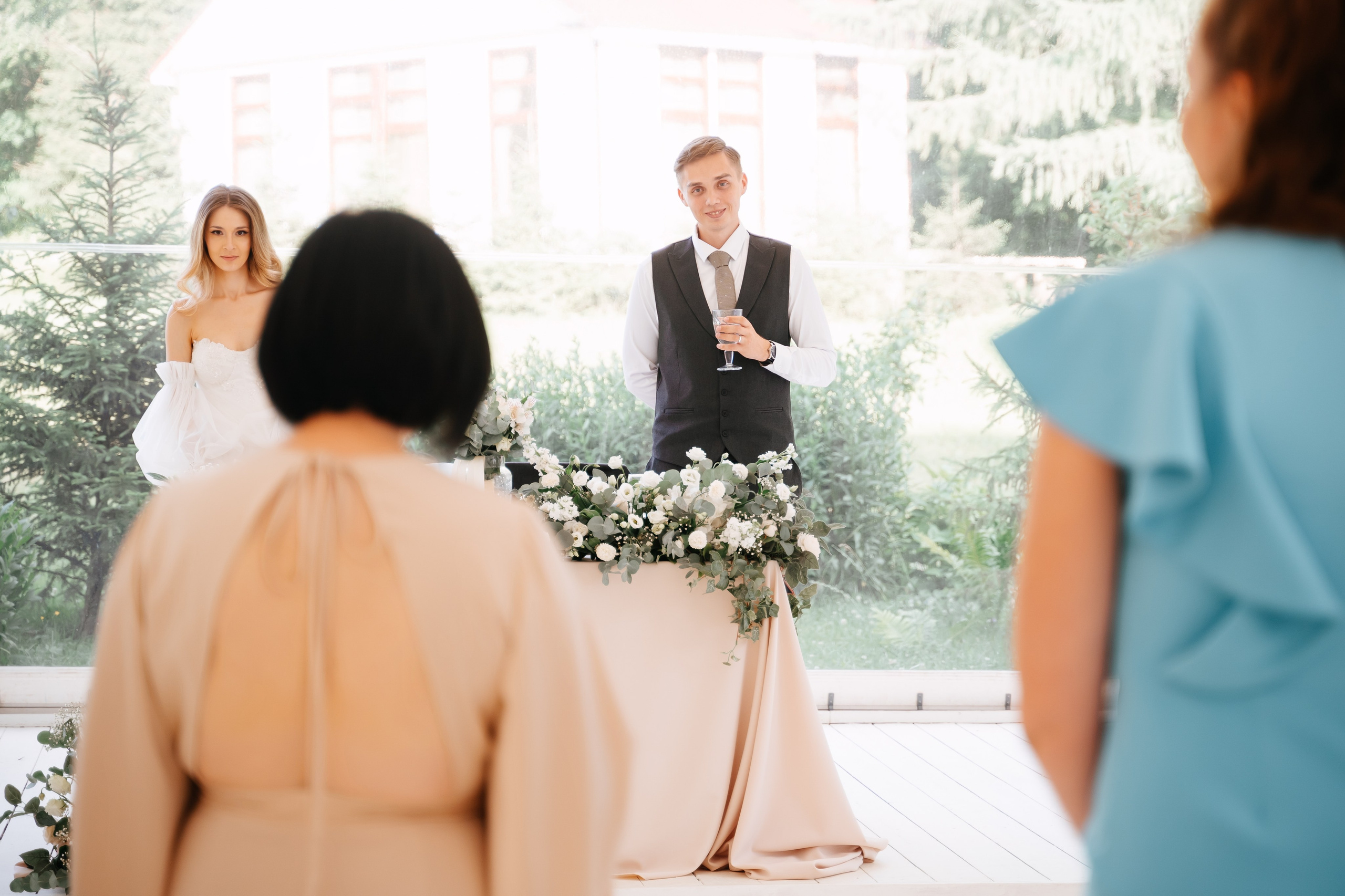 Свадьба загородом в Москве