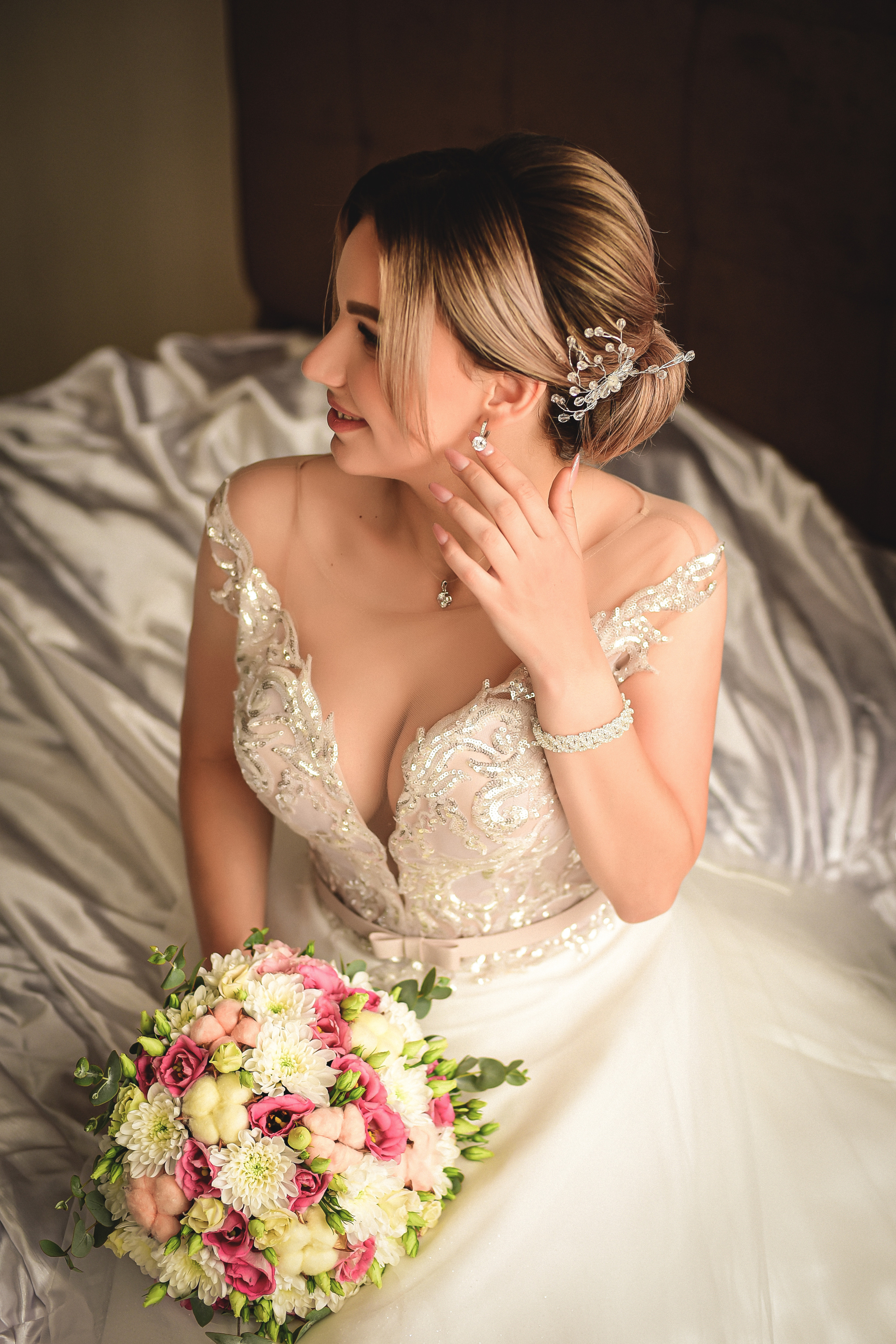 Съемка в студии, гостинице. Семейный и свадебный фотограф в Донецке Донская Анастасия