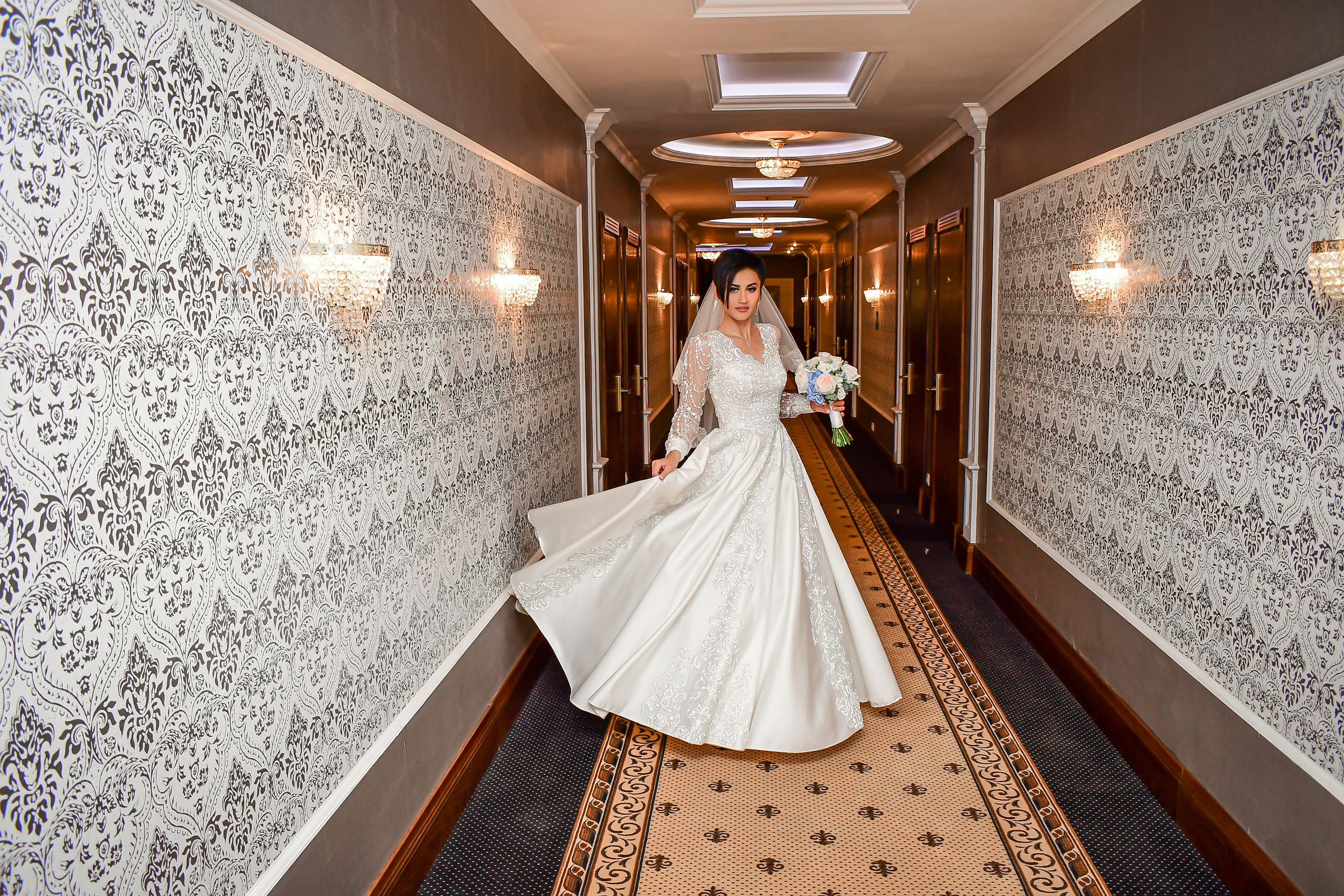 Съемка в студии, гостинице. Семейный и свадебный фотограф в Донецке Донская Анастасия