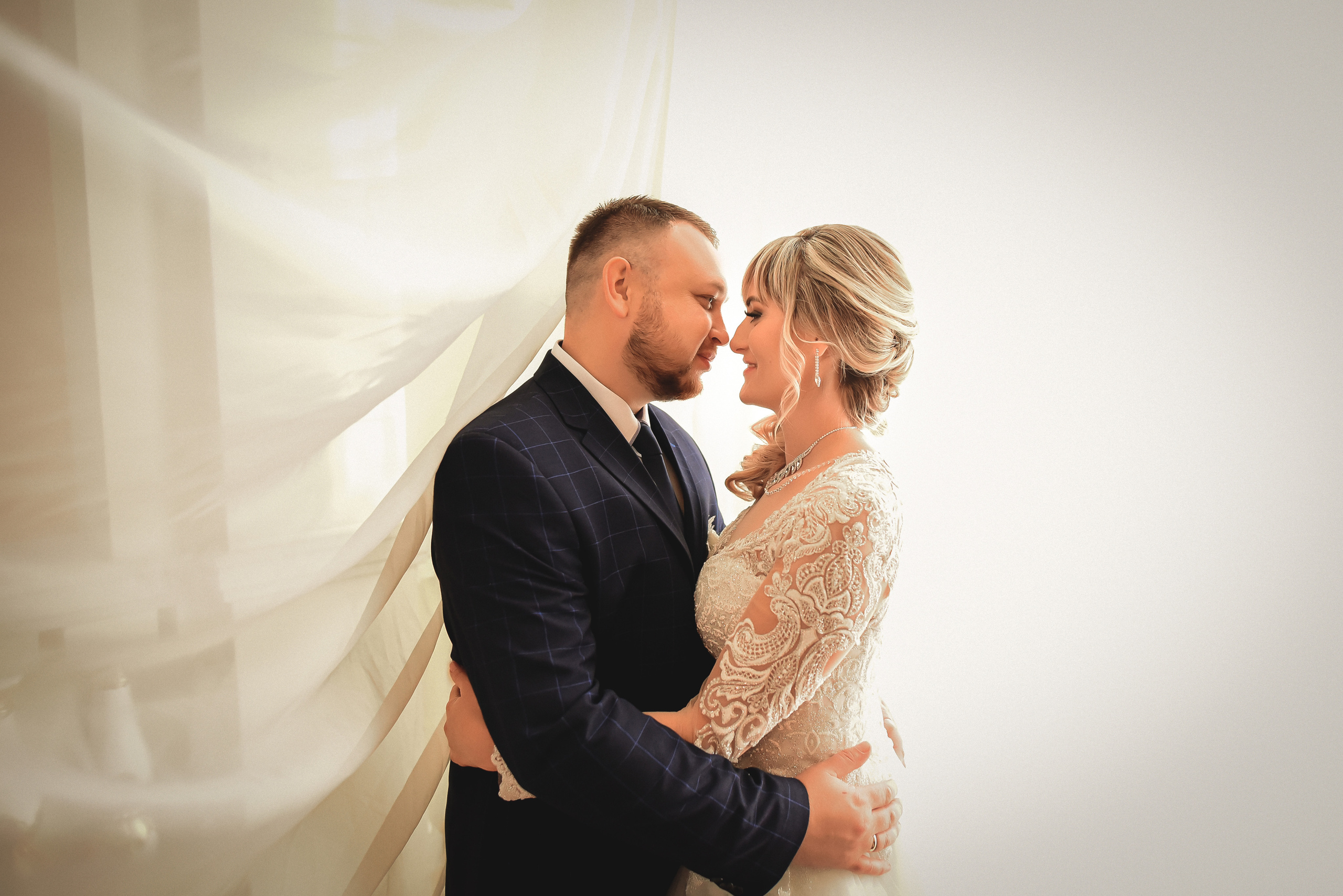 Съемка в студии, гостинице. Семейный и свадебный фотограф в Донецке Донская Анастасия