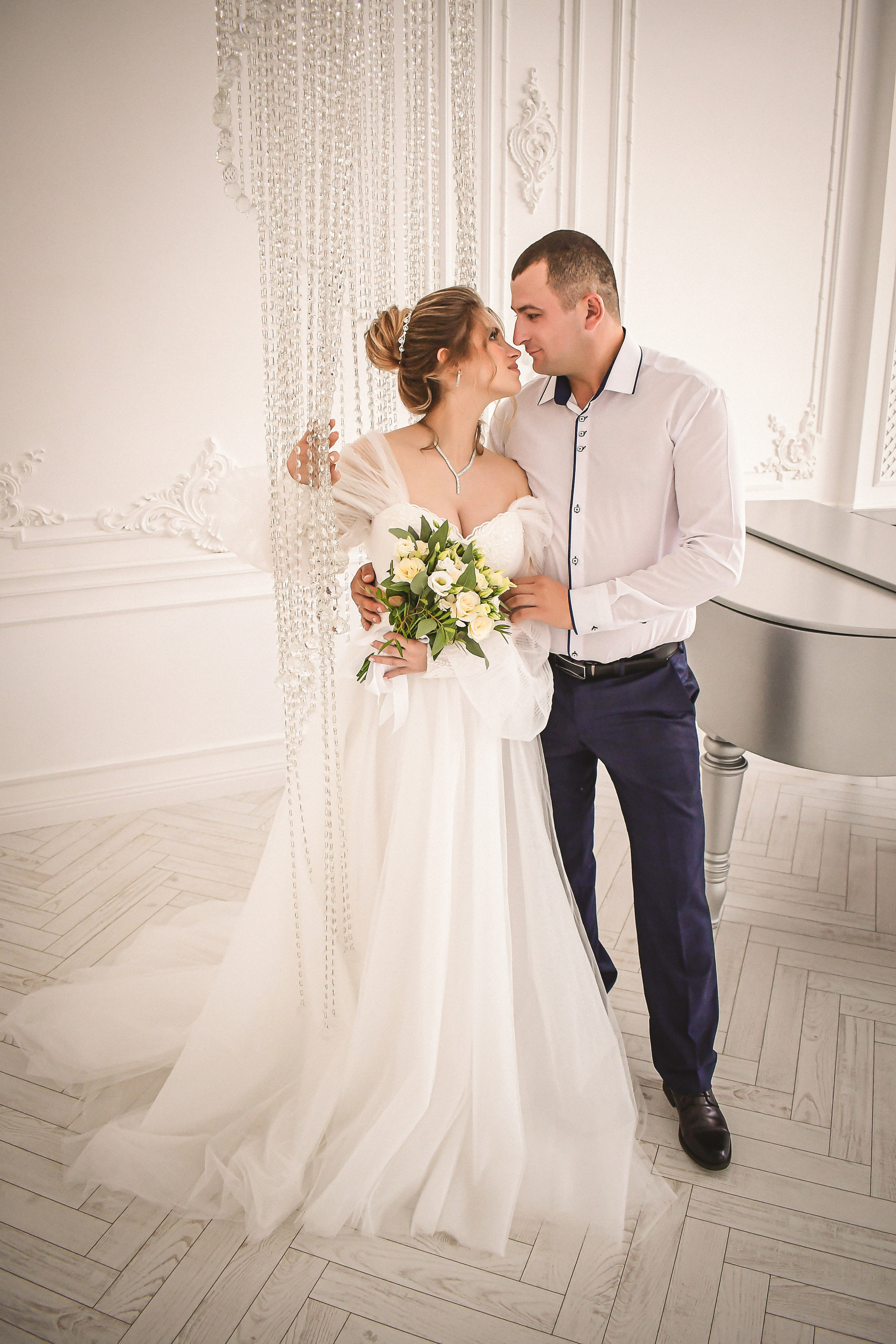 Съемка в студии, гостинице. Семейный и свадебный фотограф в Донецке Донская Анастасия