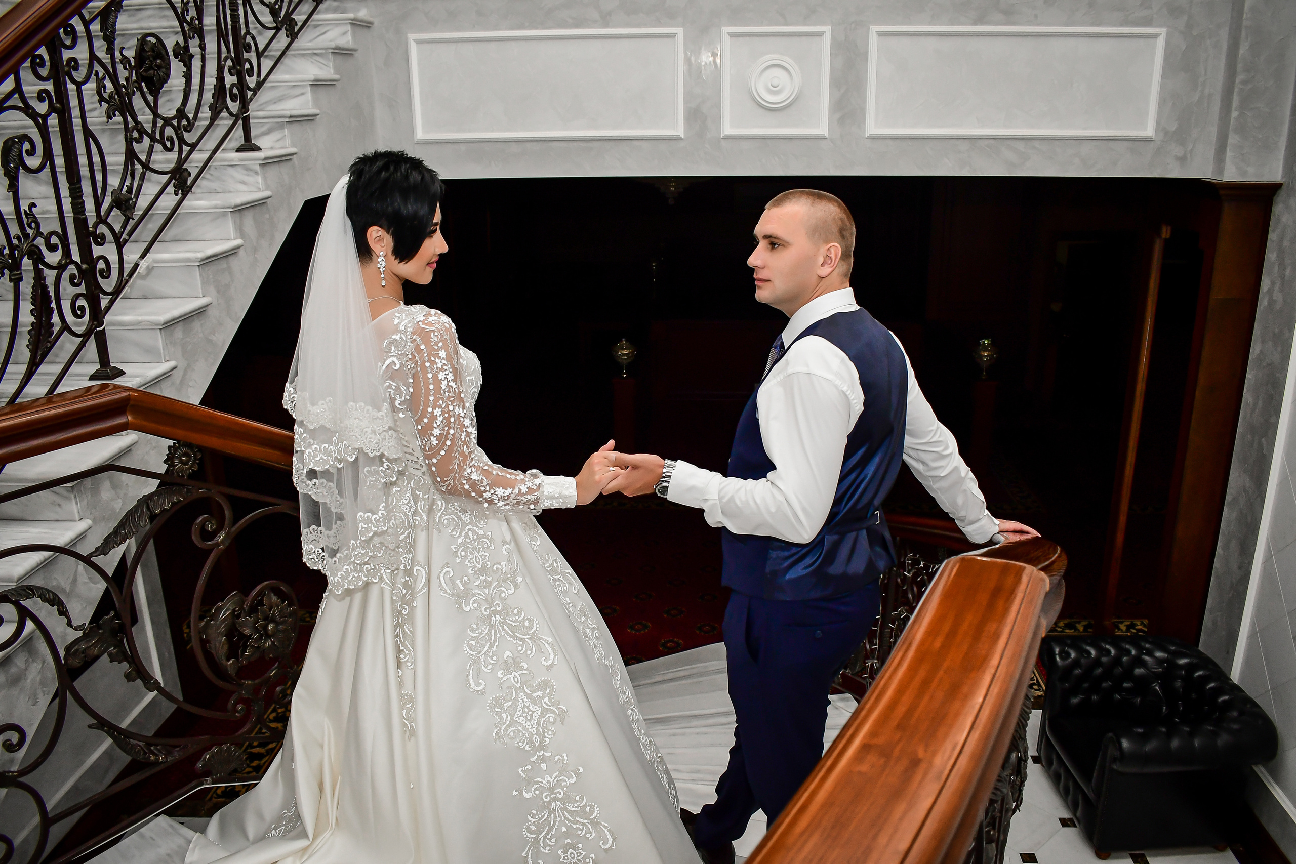 Съемка в студии, гостинице. Семейный и свадебный фотограф в Донецке Донская Анастасия