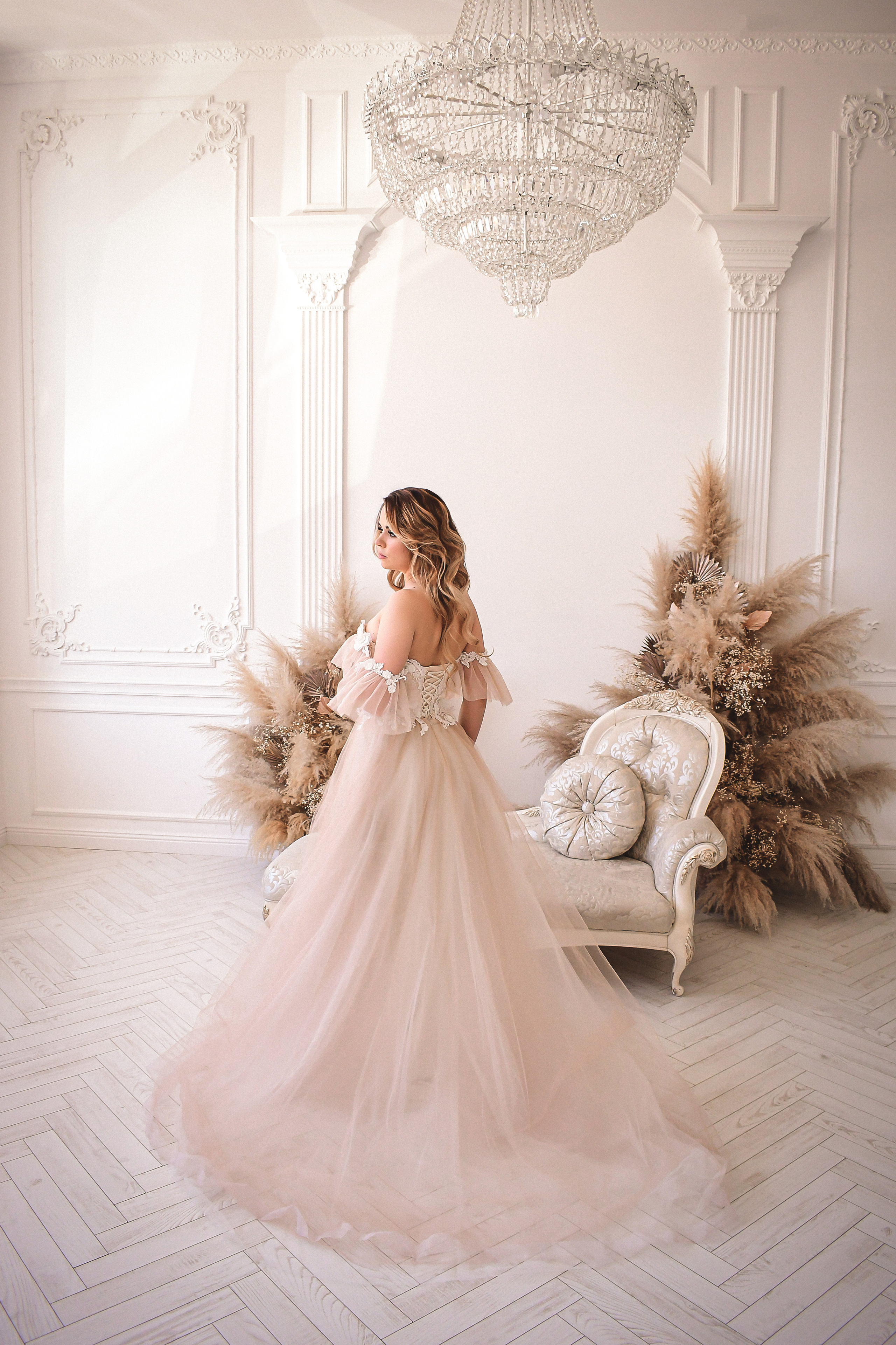 Съемка в студии, гостинице. Семейный и свадебный фотограф в Донецке Донская Анастасия