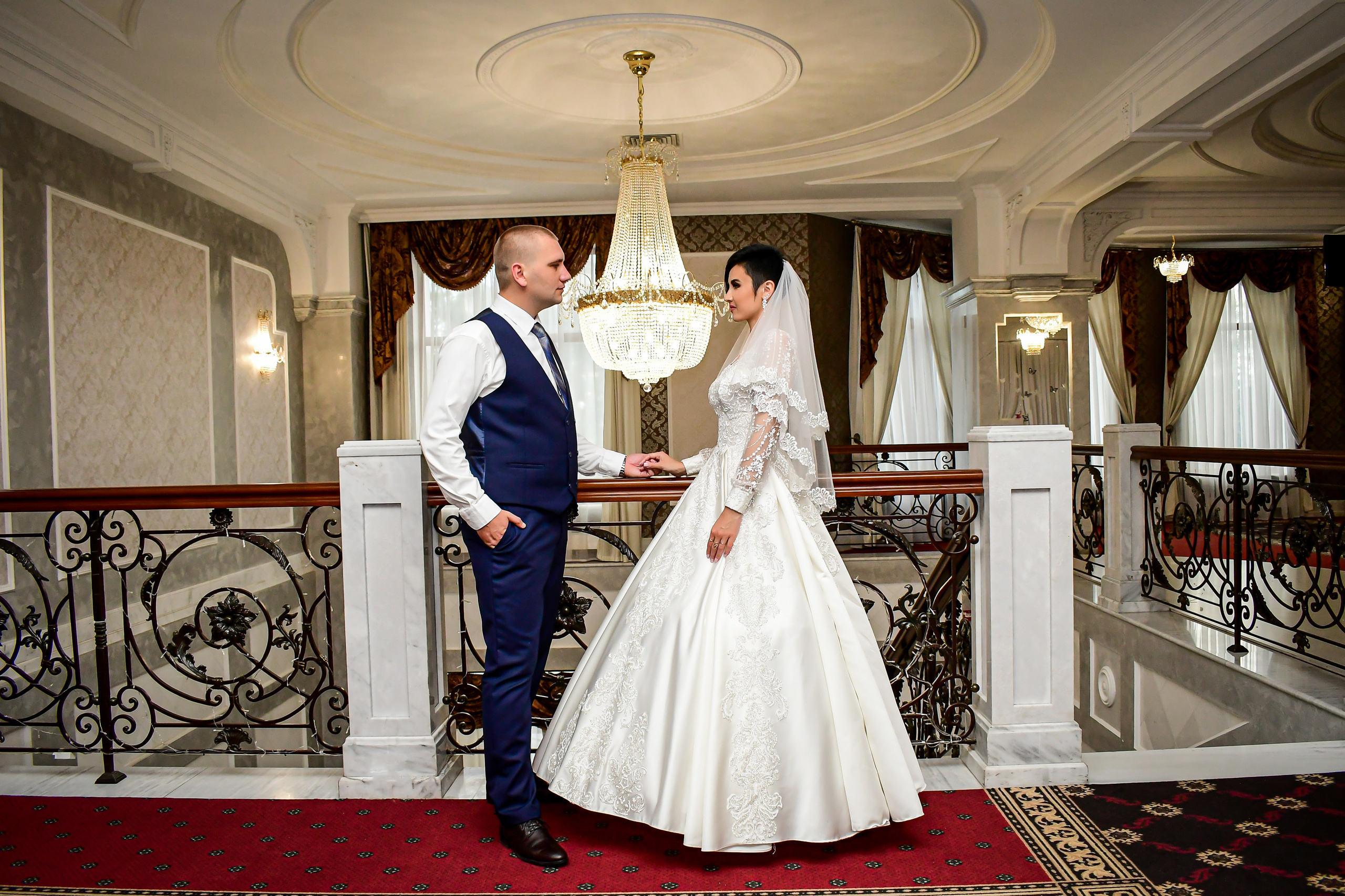 Съемка в студии, гостинице. Семейный и свадебный фотограф в Донецке Донская Анастасия