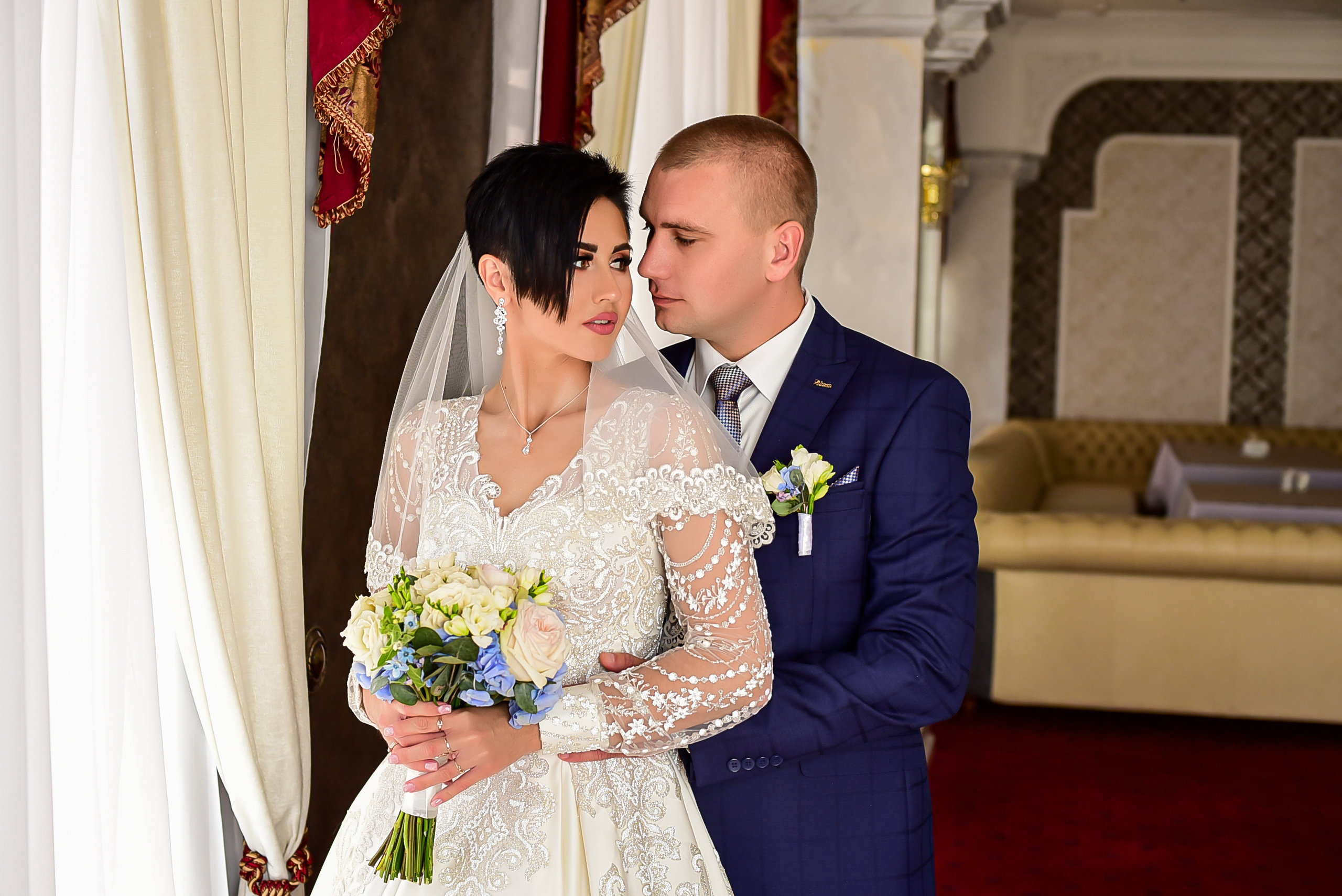 Съемка в студии, гостинице. Семейный и свадебный фотограф в Донецке Донская Анастасия