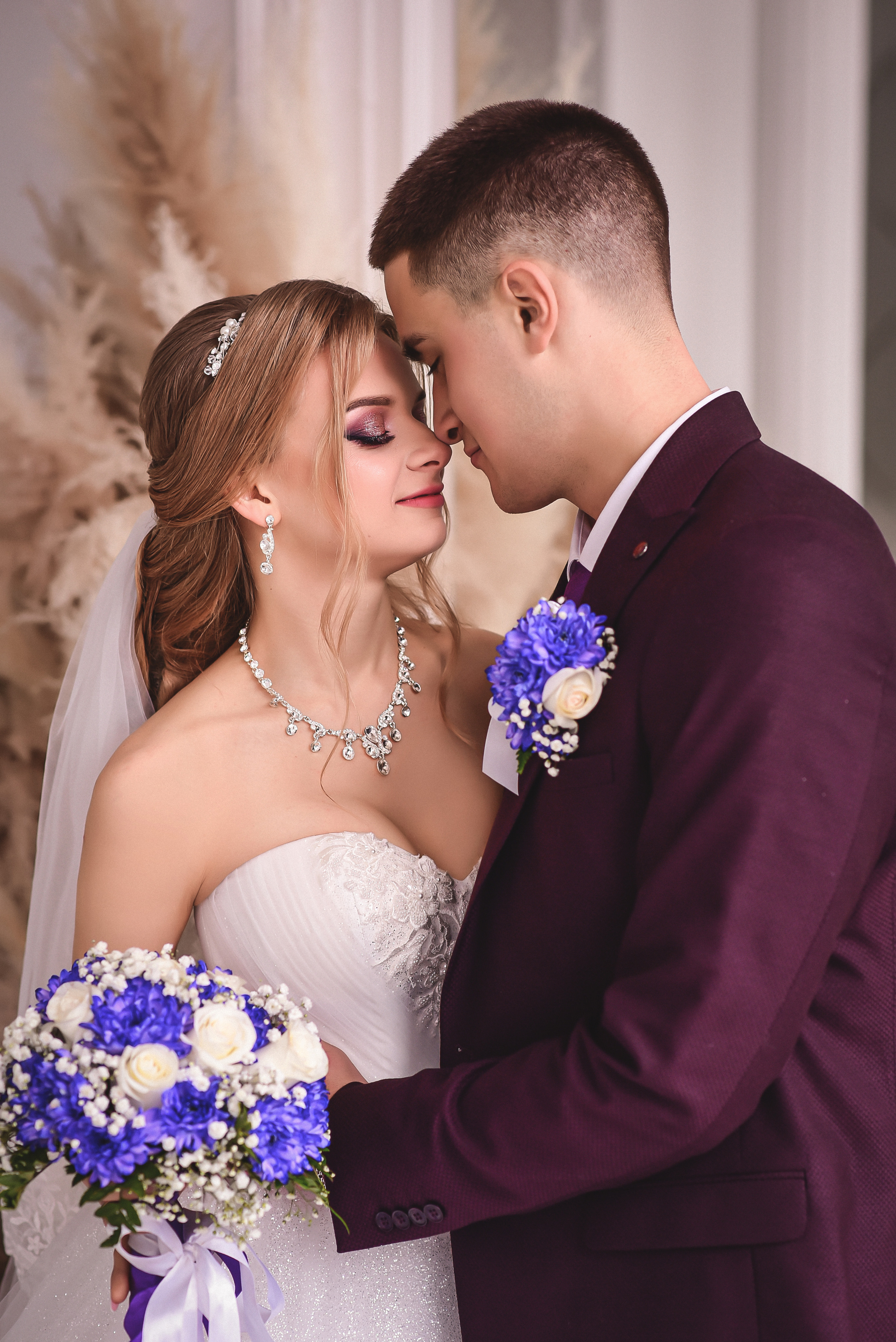 Съемка в студии, гостинице. Семейный и свадебный фотограф в Донецке Донская Анастасия