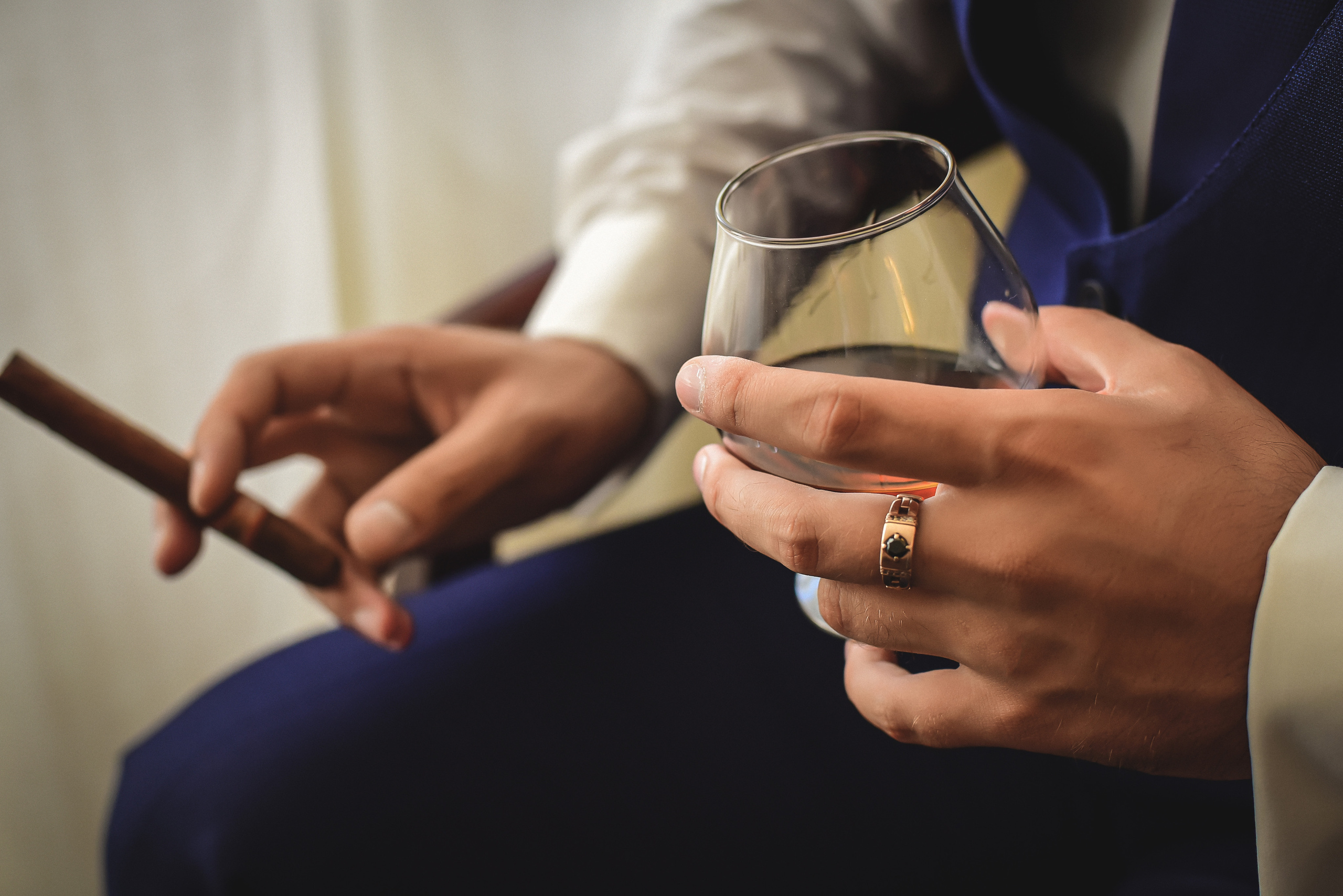 Съемка в студии, гостинице. Семейный и свадебный фотограф в Донецке Донская Анастасия