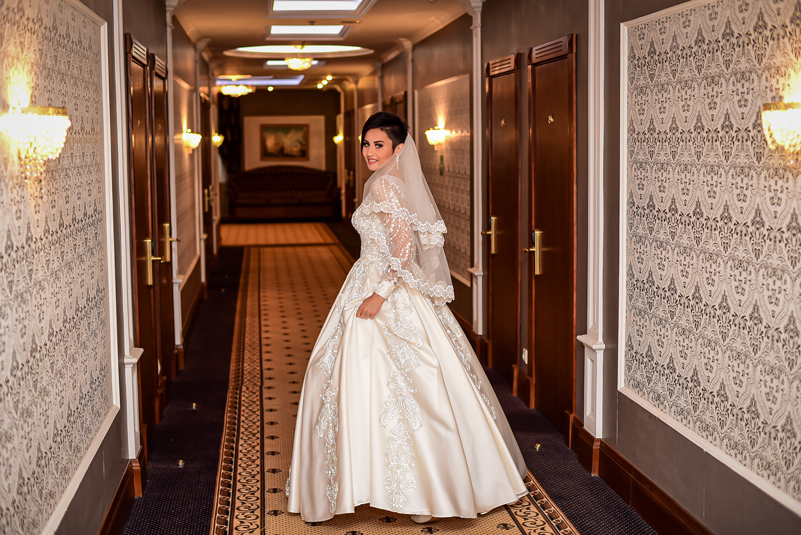 Съемка в студии, гостинице. Семейный и свадебный фотограф в Донецке Донская Анастасия